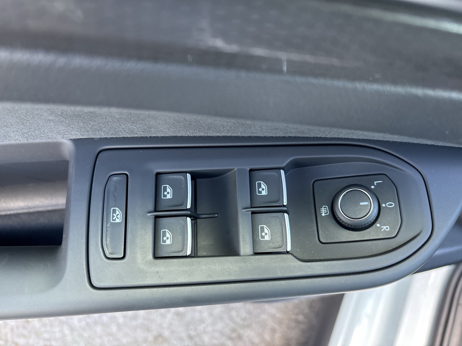 Volkswagen Golf 2.0 GTI BLACK STYLE KAMERA ALU18 NAVI MATRIX