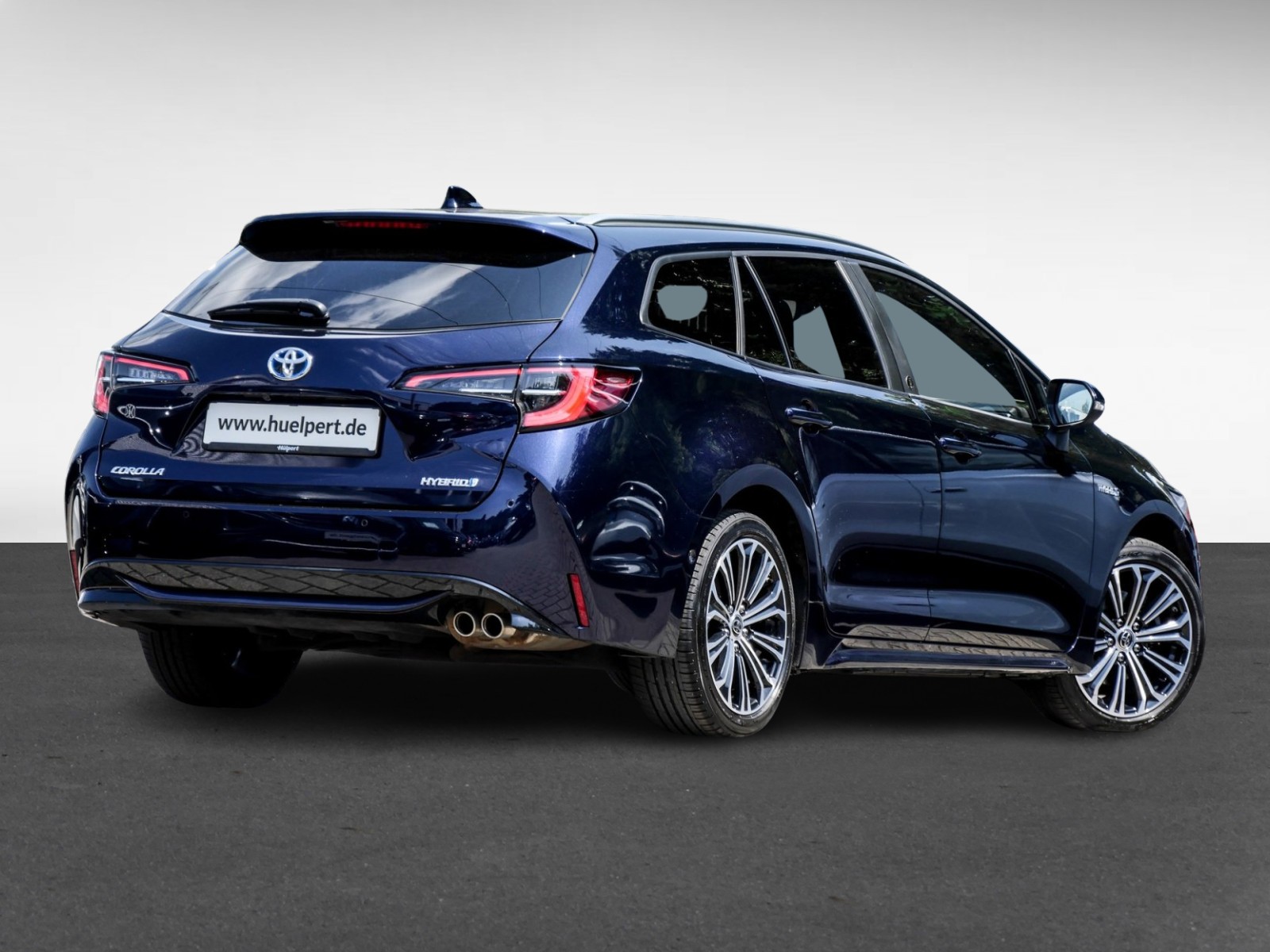 Toyota Corolla Touring Sports HYBRID Team D KAMERA ALU