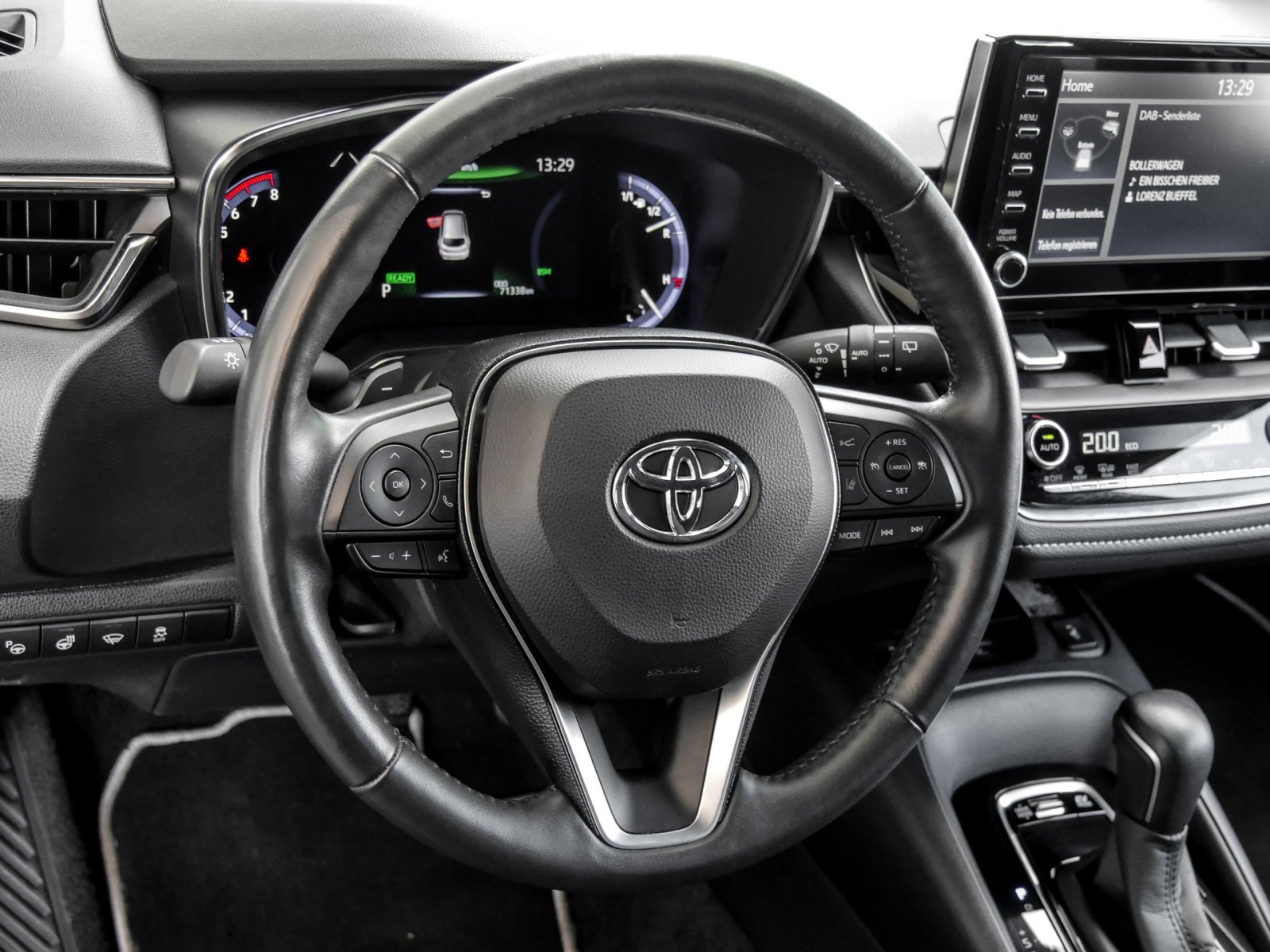 Toyota Corolla Touring Sports HYBRID Team D KAMERA ALU