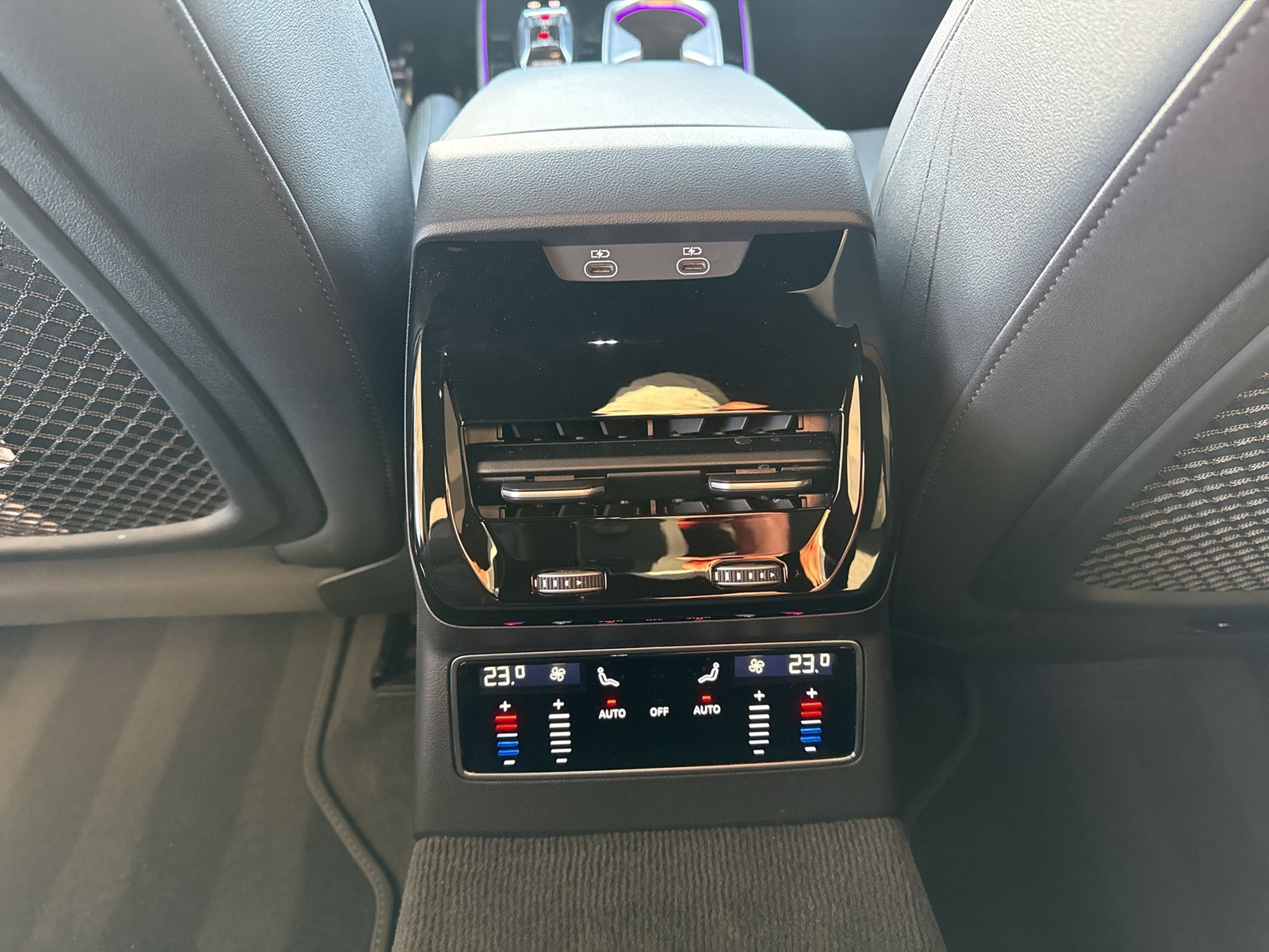 Audi A6 Avant TDI quattro S tronic Memory+SLine+Techplus+Carbon+Sportsitze