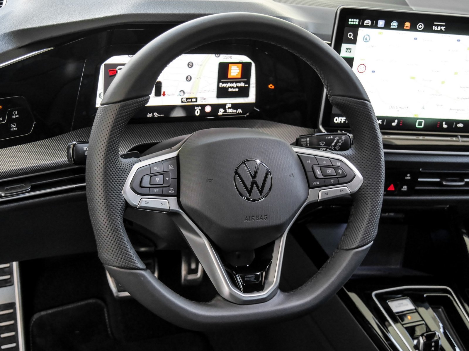 Volkswagen Golf Variant 1.5 R-LINE DSG BLACKSTYLE eKLAPPE