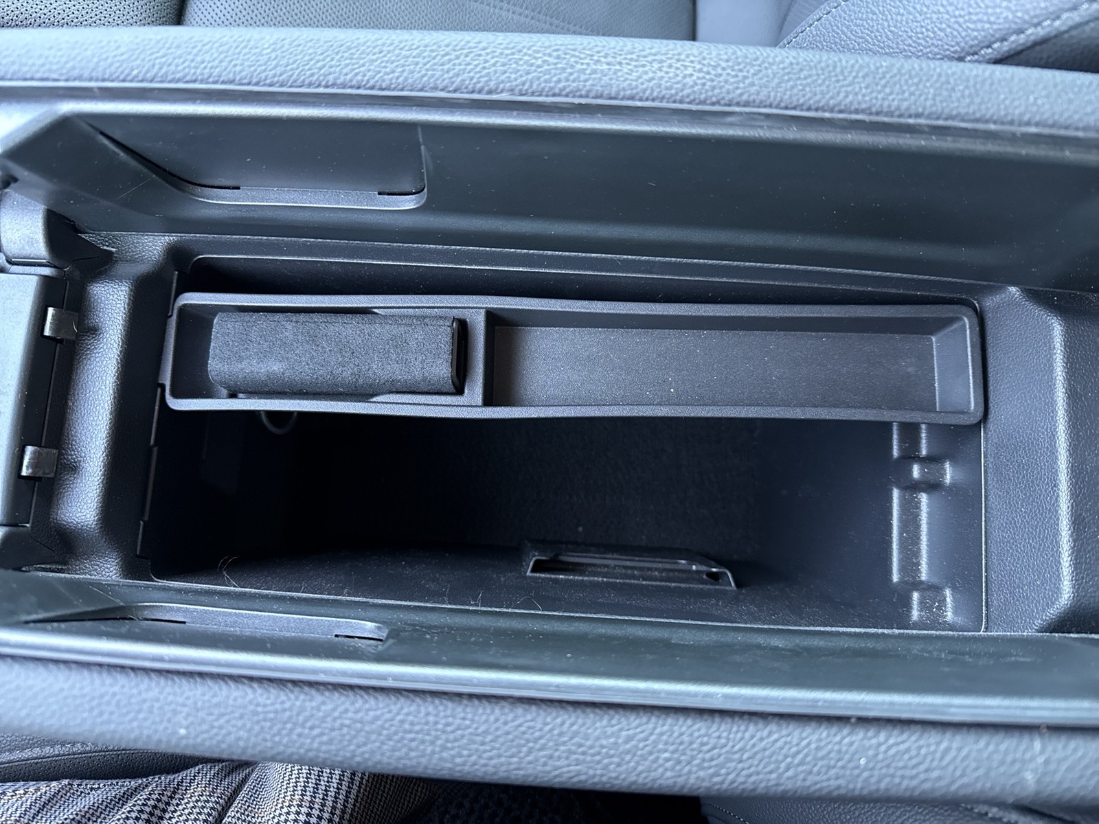 Skoda Superb Combi 1.5 iV L&K CANTON AHK CAM ACC LM18