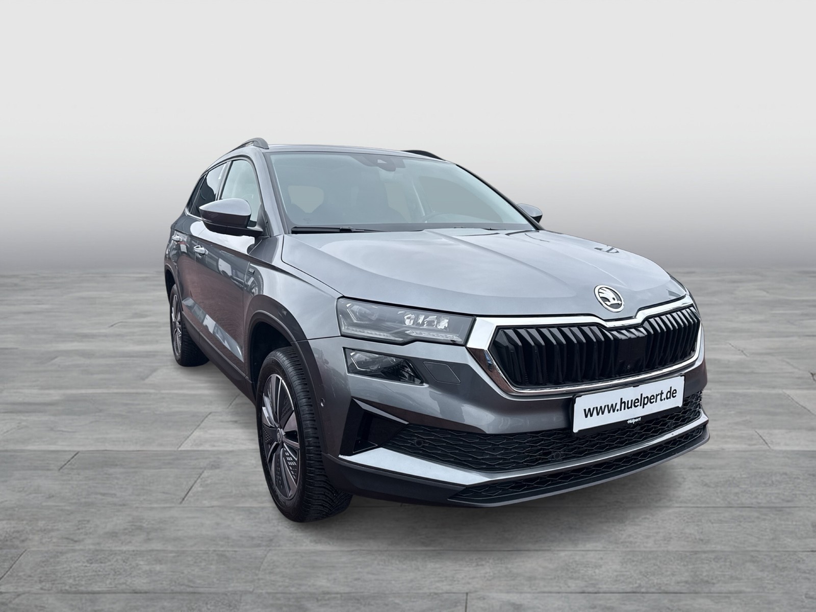 Skoda Karoq 1.5 TOUR PANO AHK 360°CAM MATRIX E-KLAPPE