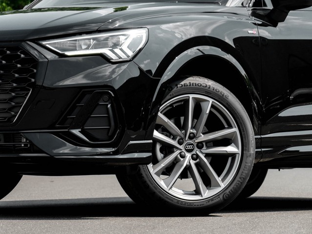 Audi Q3 Sportback 35 S LINE BLACKPAK CAM LM19 EKLAPPE