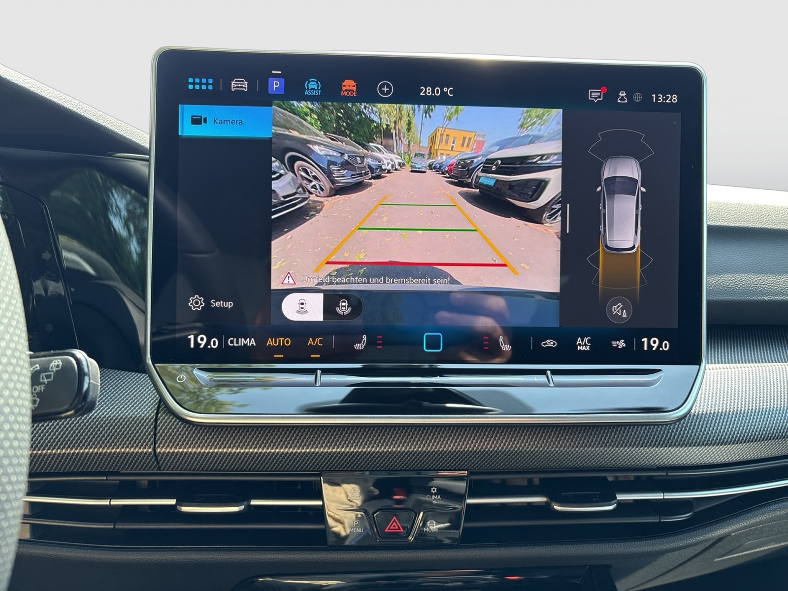 Volkswagen Golf VIII 2.0 R-LINE CAM ACC CARPLAY LM17 SITZHZ