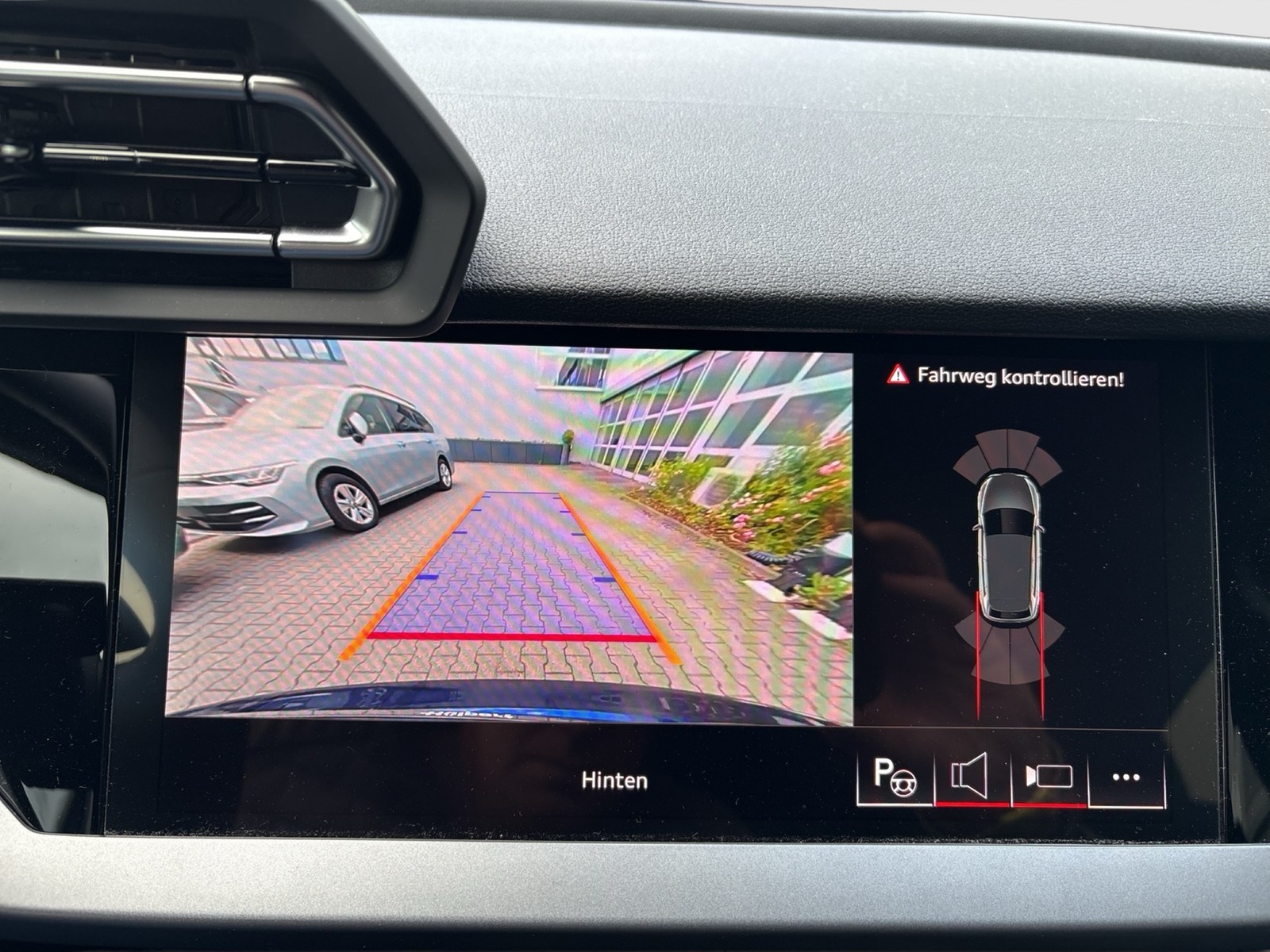 Audi A3 Sportback 35 CAM ACC E-KLAPPE NAVI+ SITZHEIZ.