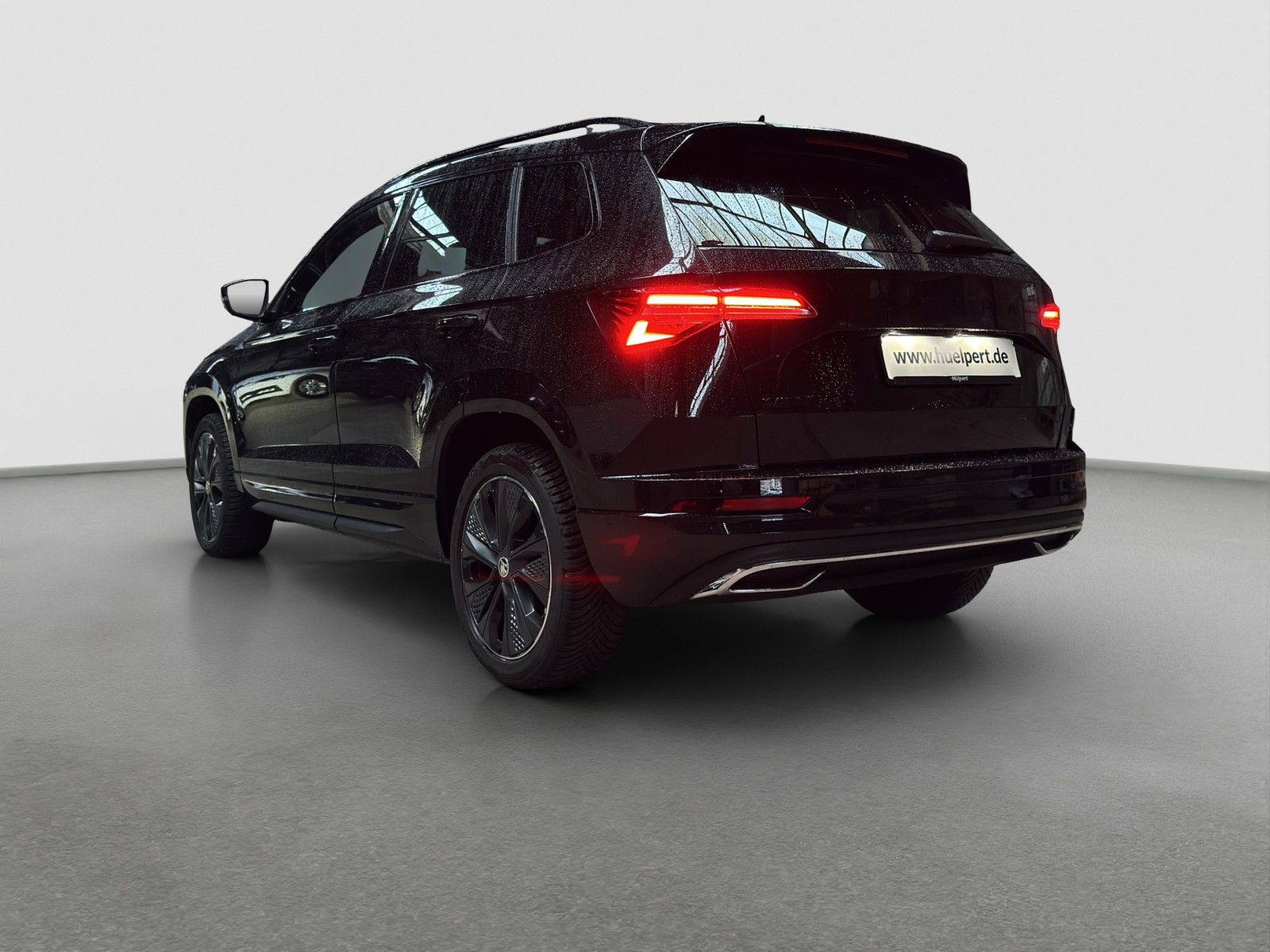 Skoda Karoq 1.5 SPORTLINE LEDER PANO CAM ACC LM18 NAVI