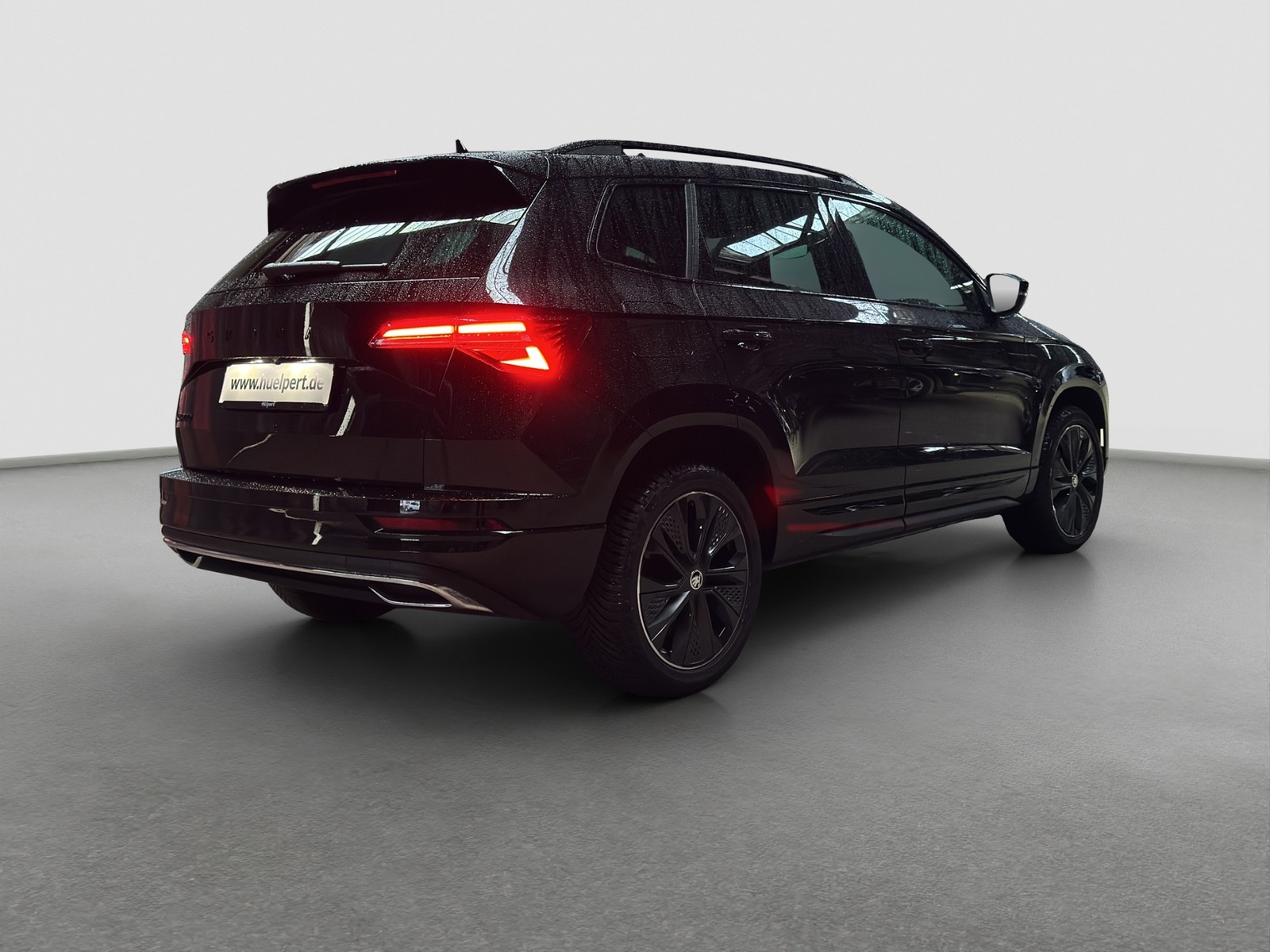 Skoda Karoq 1.5 SPORTLINE LEDER PANO CAM ACC LM18 NAVI