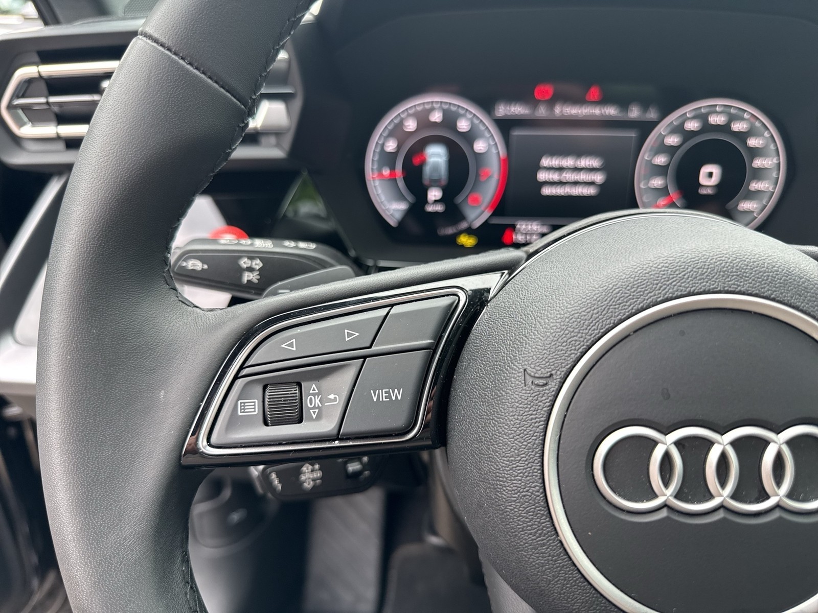 Audi A3 Sportback 35 advanced CAM ACC NAVI+ LM17