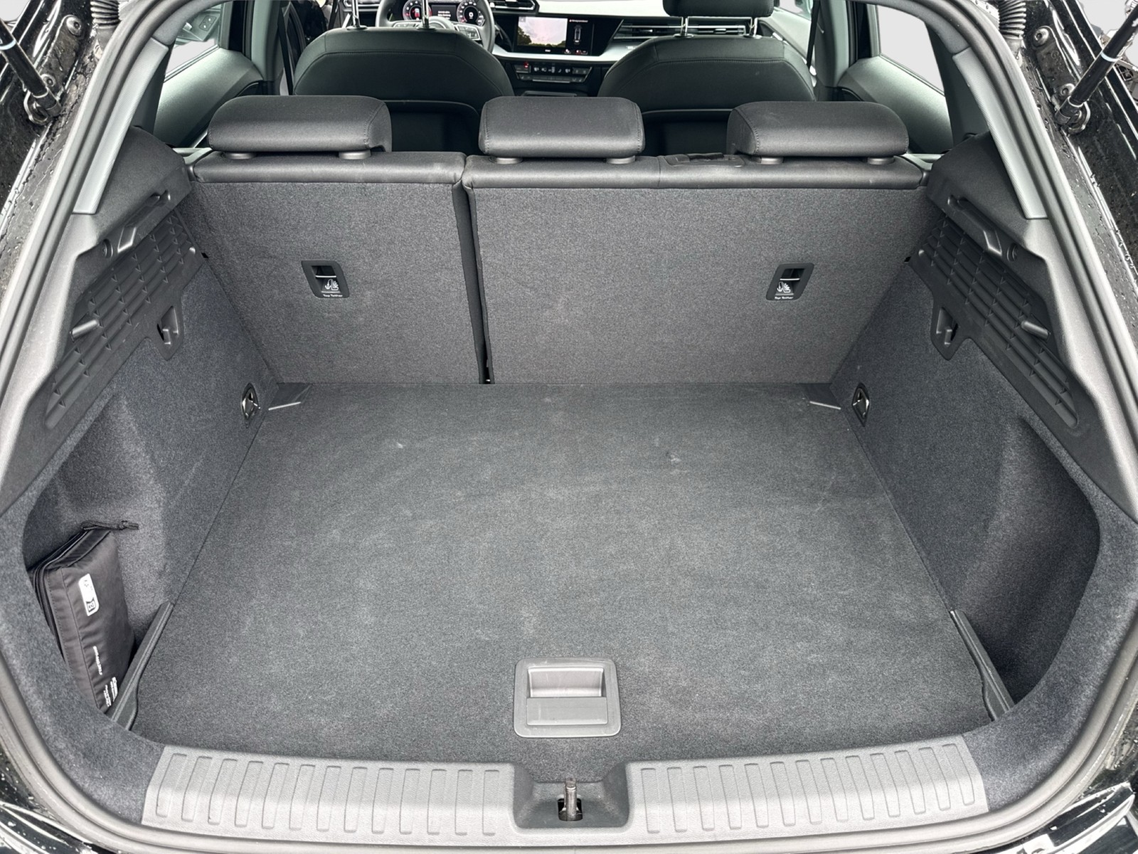 Audi A3 Sportback 35 advanced CAM ACC NAVI+ LM17