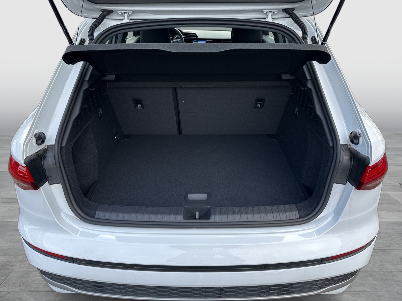 Audi A3 Sportback 30 NAVI+ SITZHEIZUNG CARPLAY ALU