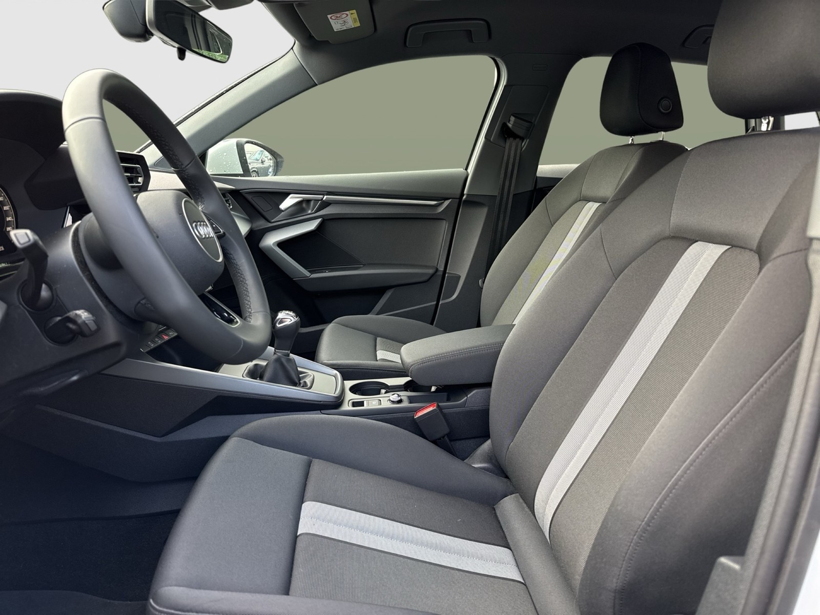 Audi A3 Sportback 30 NAVI+ SITZHEIZUNG CARPLAY ALU