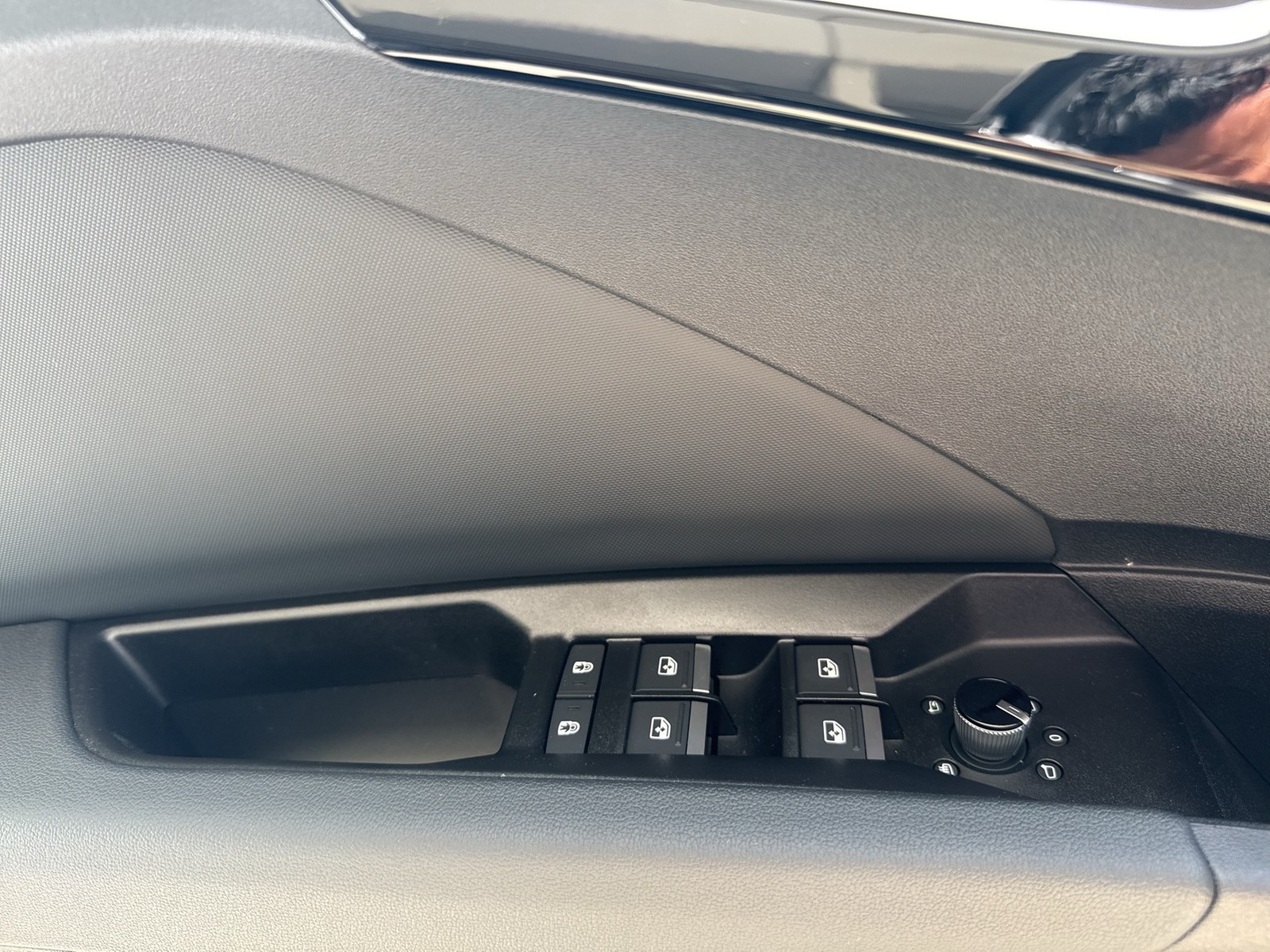 Audi Q4 e-tron 45 quattro S LINE BLACKPAK AHK LM20