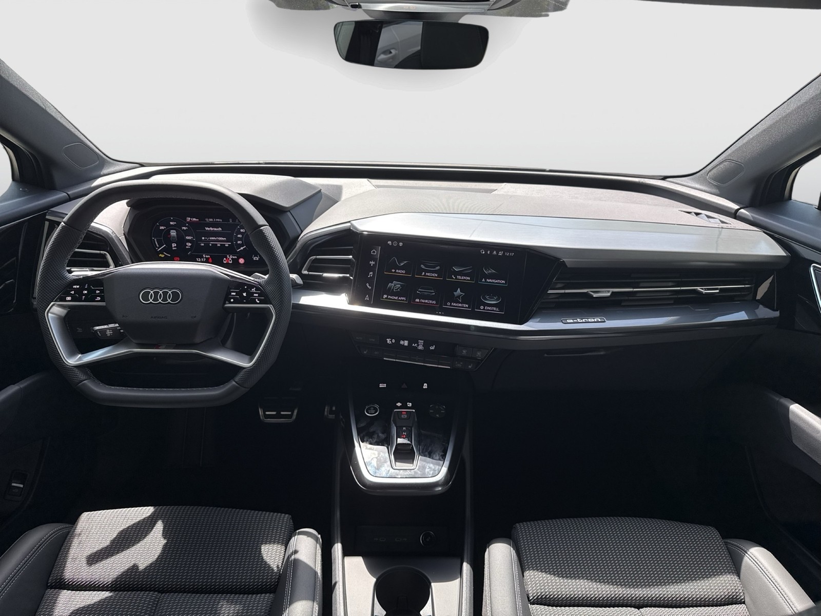 Audi Q4 e-tron 45 quattro S LINE BLACKPAK AHK LM20