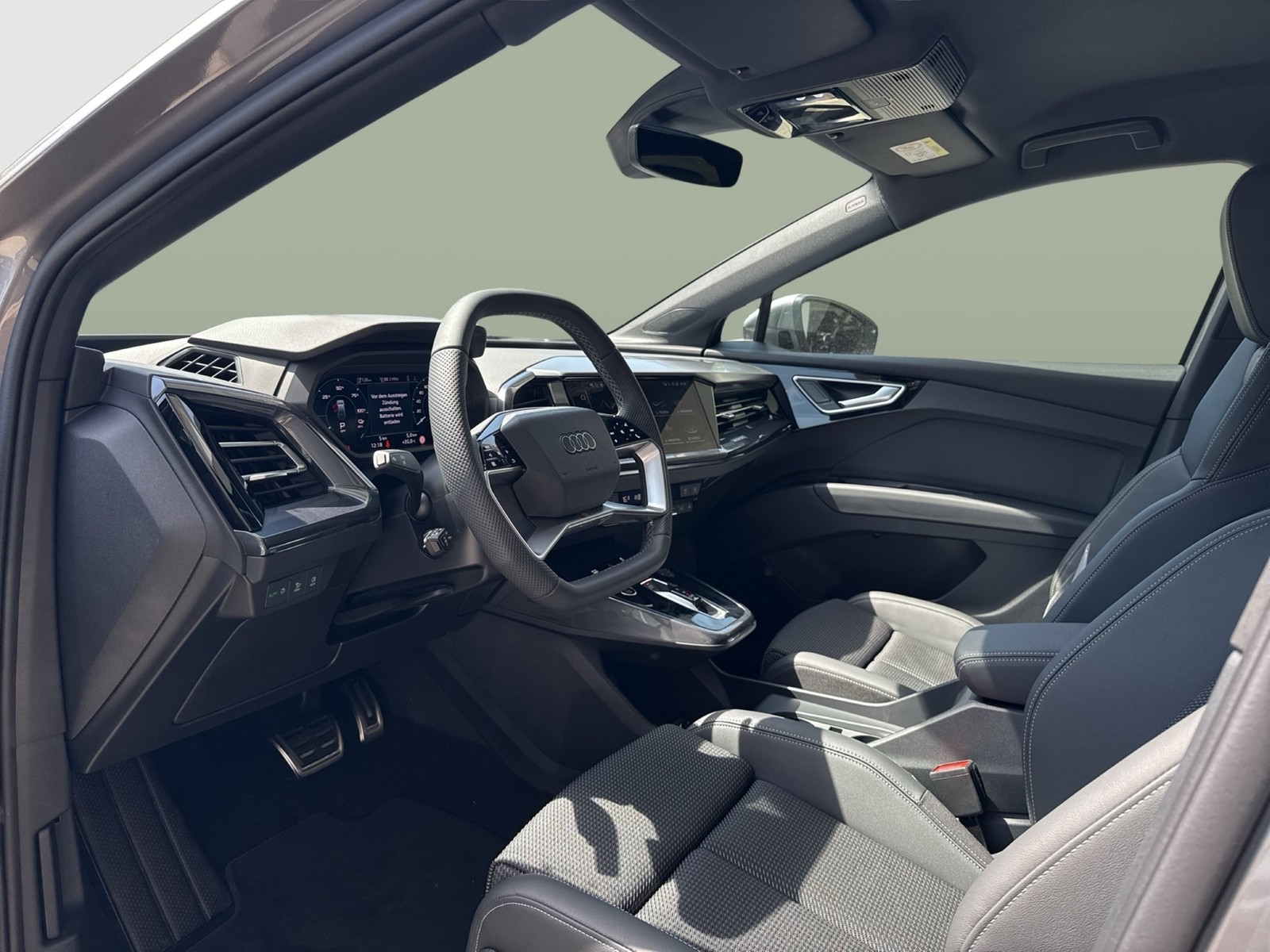 Audi Q4 e-tron 45 quattro S LINE BLACKPAK AHK LM20