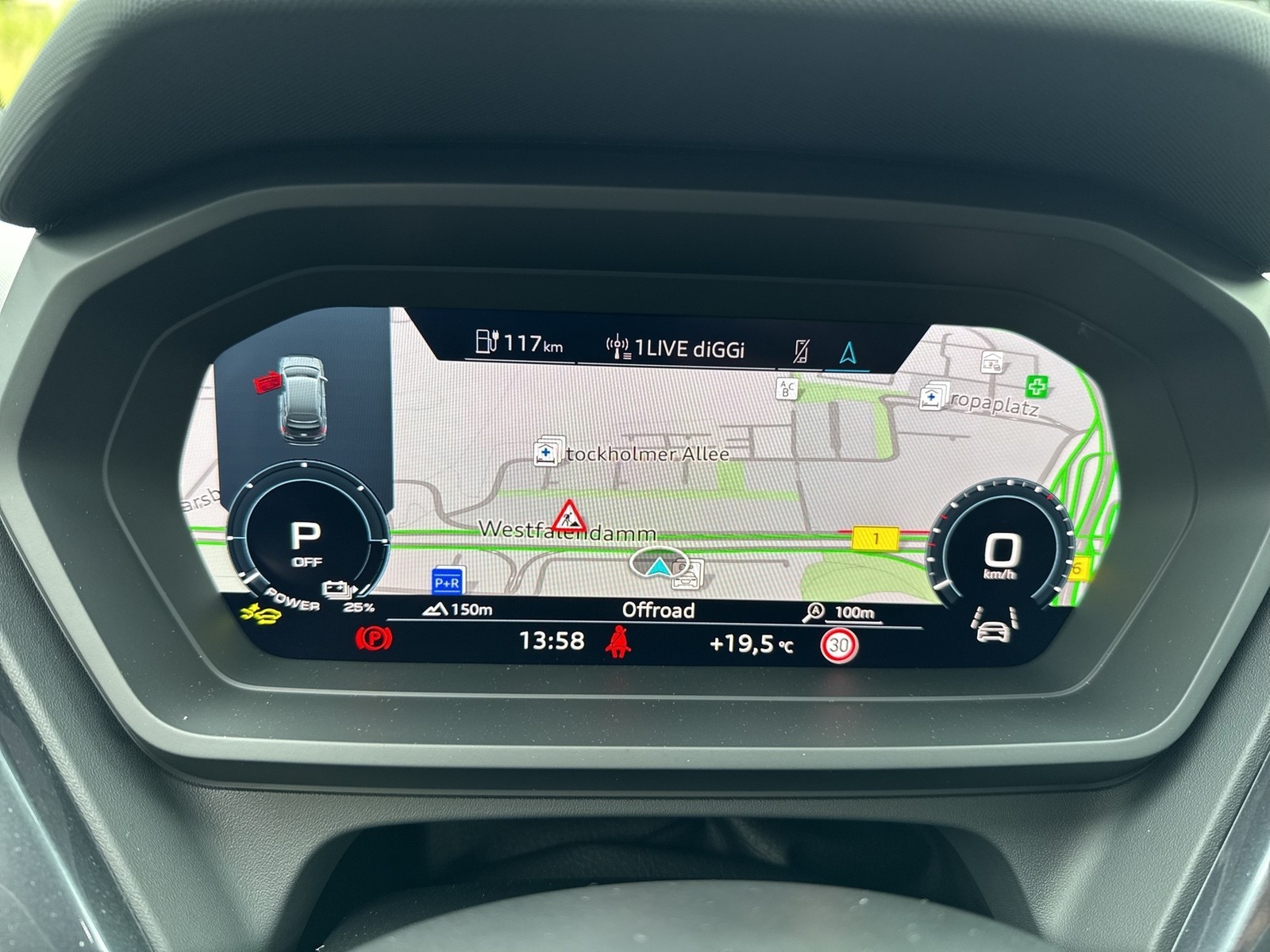 Audi Q4 e-tron 45 quattro S LINE BLACKPAK AHK LM20