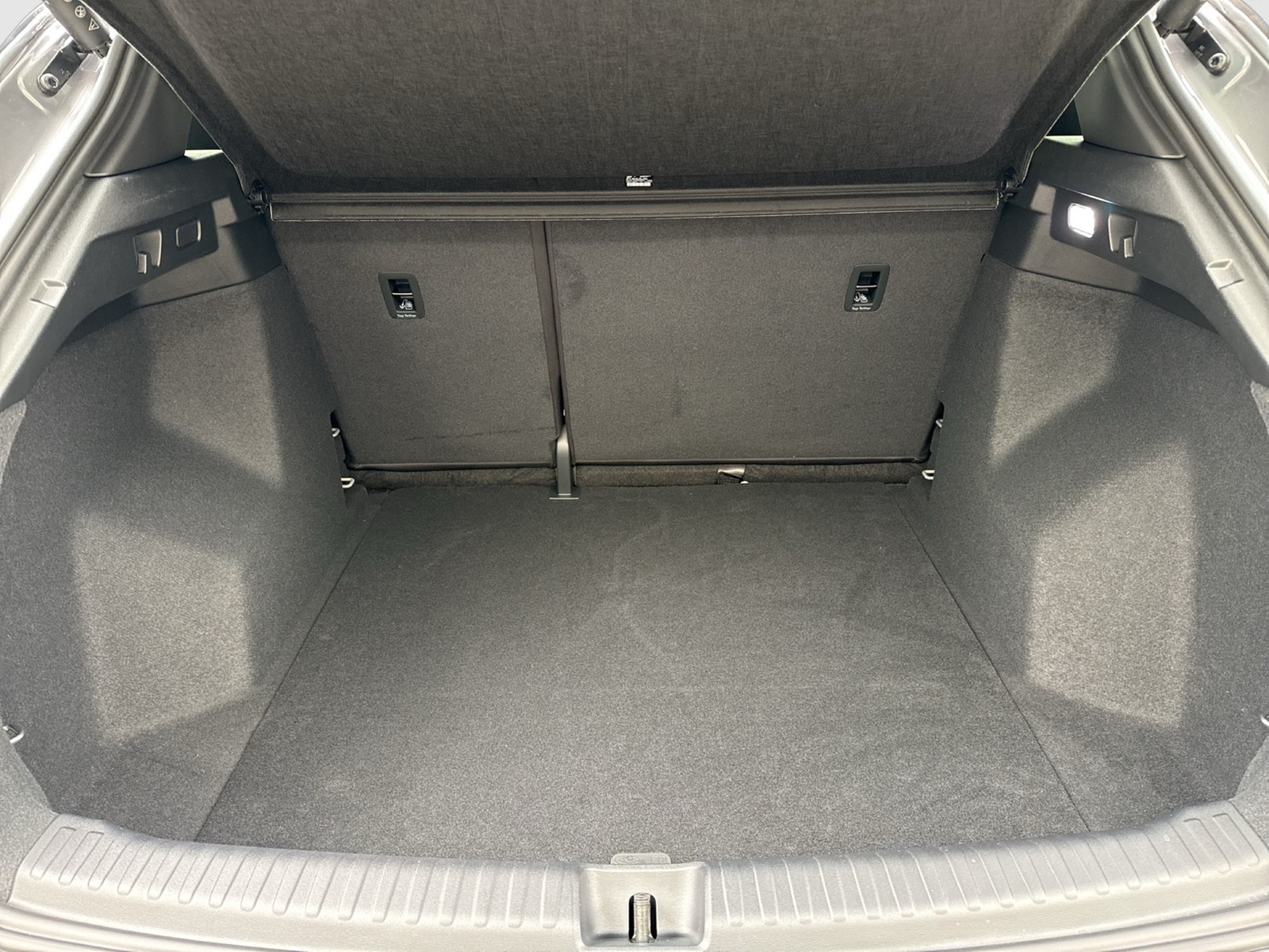 Audi Q4 e-tron 45 quattro S LINE BLACKPAK AHK LM20