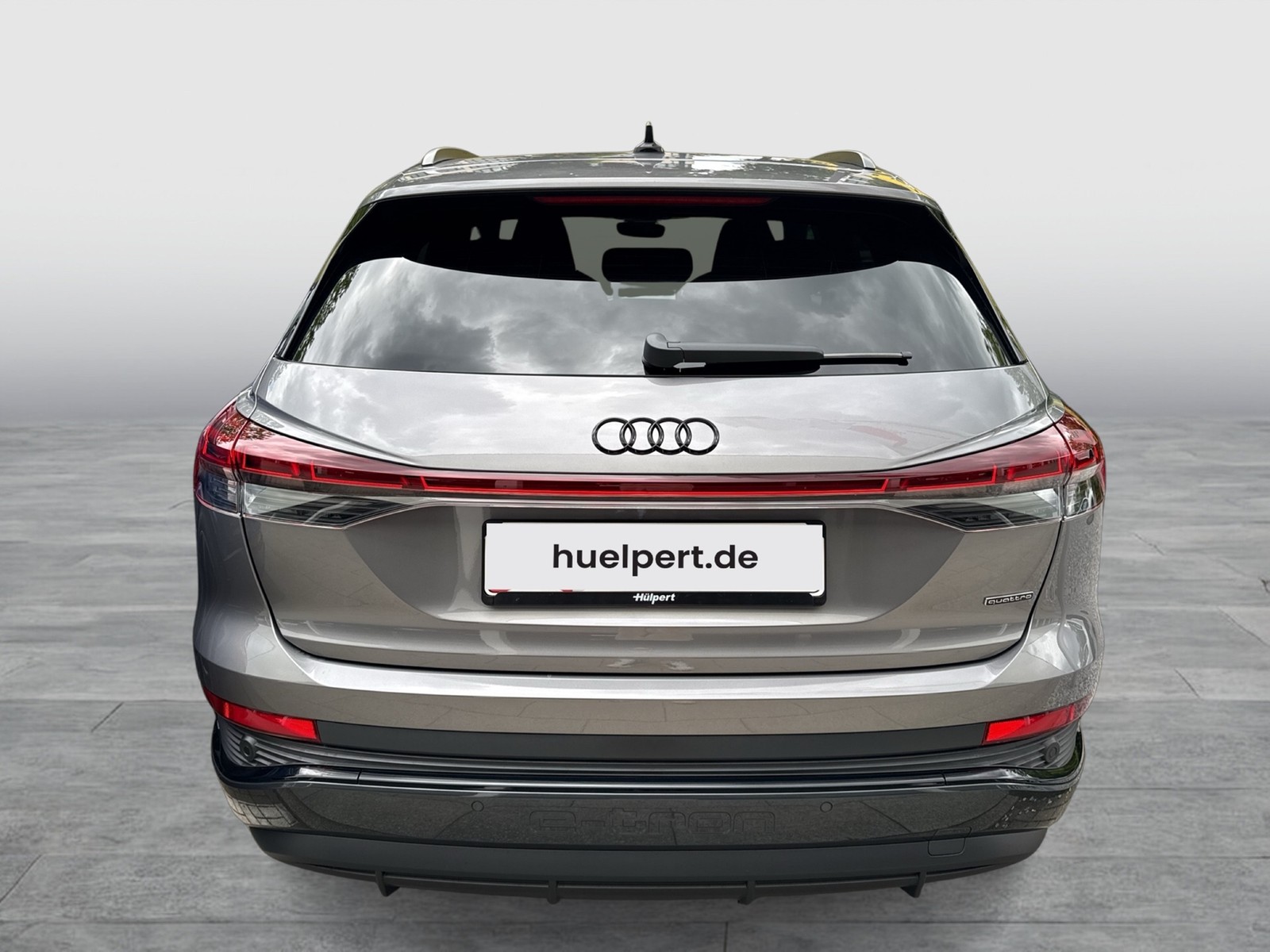 Audi Q4 e-tron 45 quattro S LINE BLACKPAK AHK LM20