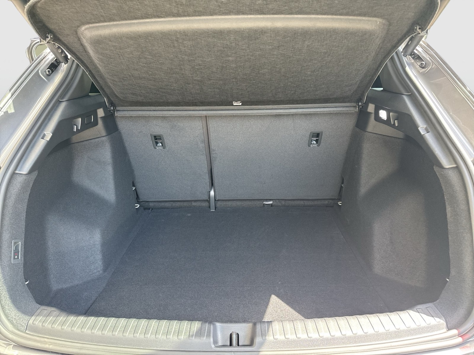 Audi Q4 e-tron 45 quattro S LINE BLACKPAK AHK LM20