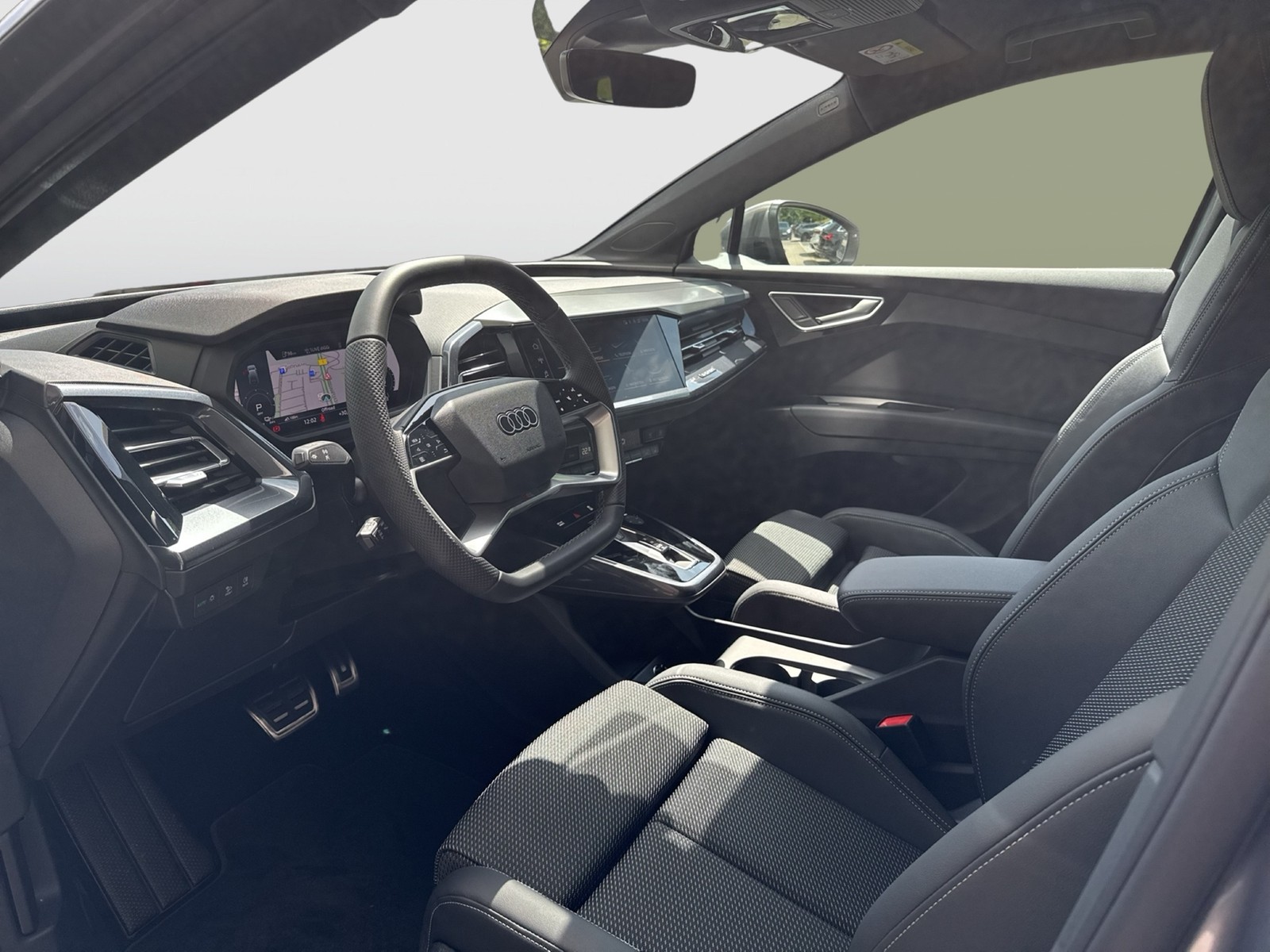 Audi Q4 e-tron 45 quattro S LINE BLACKPAK AHK LM20
