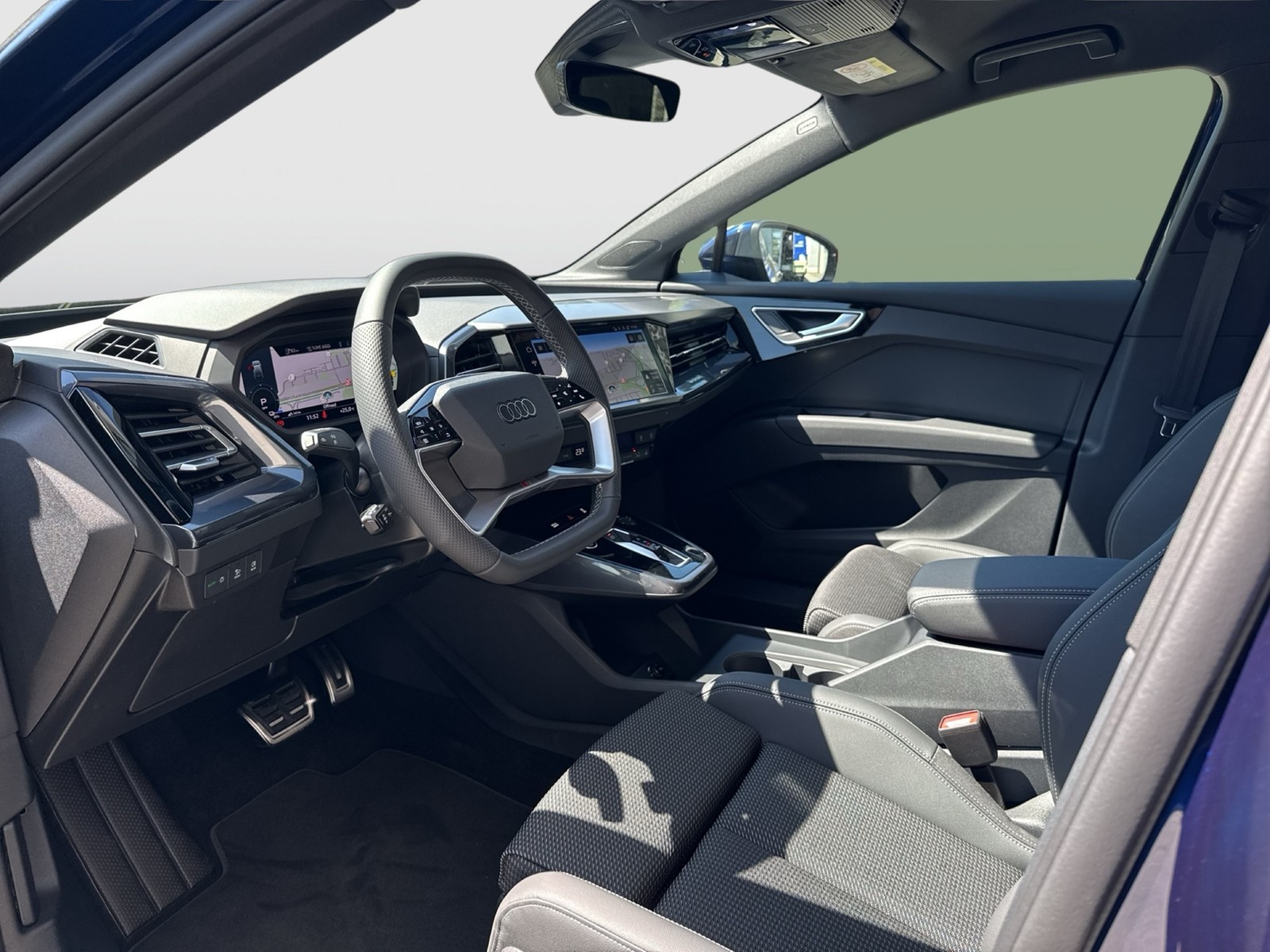 Audi Q4 e-tron 45 quattro S LINE BLACKPAK AHK LM20
