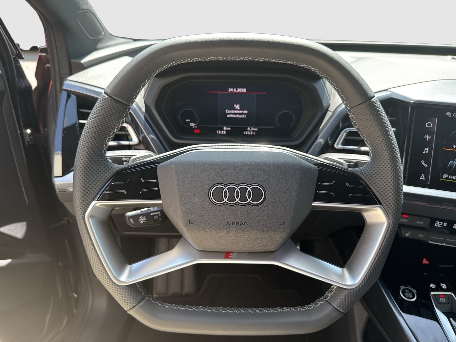 Audi Q4 e-tron 45 quattro S LINE BLACKPAK AHK LM20
