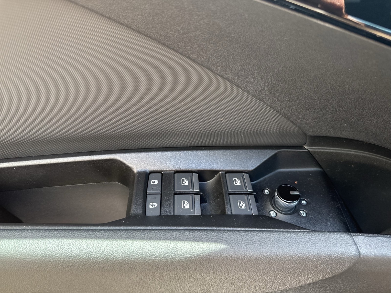 Audi Q4 e-tron 45 quattro S LINE BLACKPAK AHK LM20