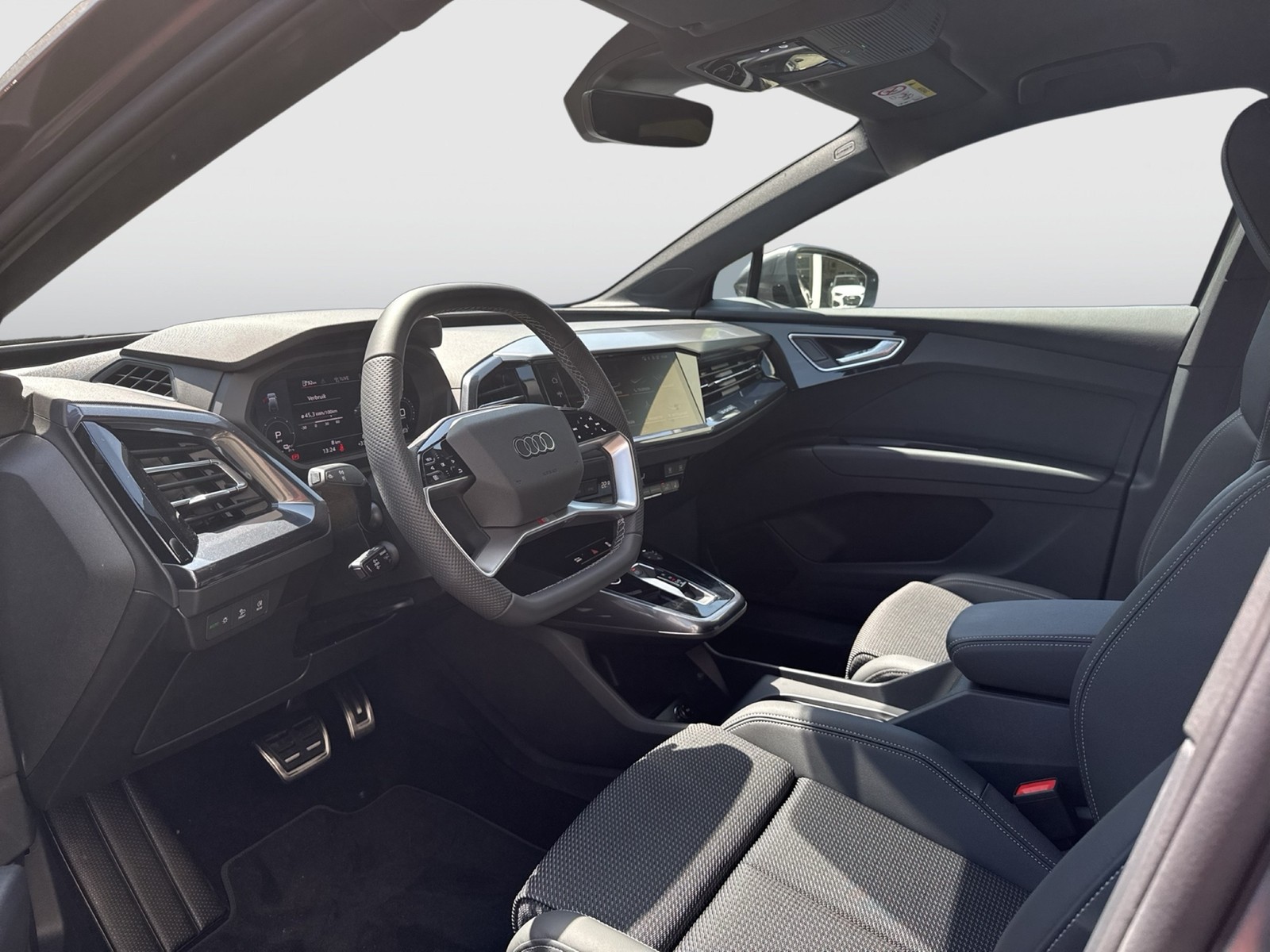 Audi Q4 e-tron 45 quattro S LINE BLACKPAK AHK LM20
