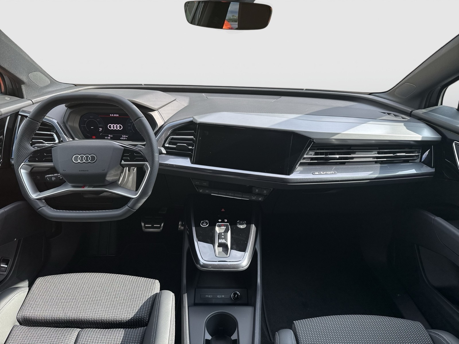 Audi Q4 e-tron 45 quattro S LINE BLACKPAK AHK LM20