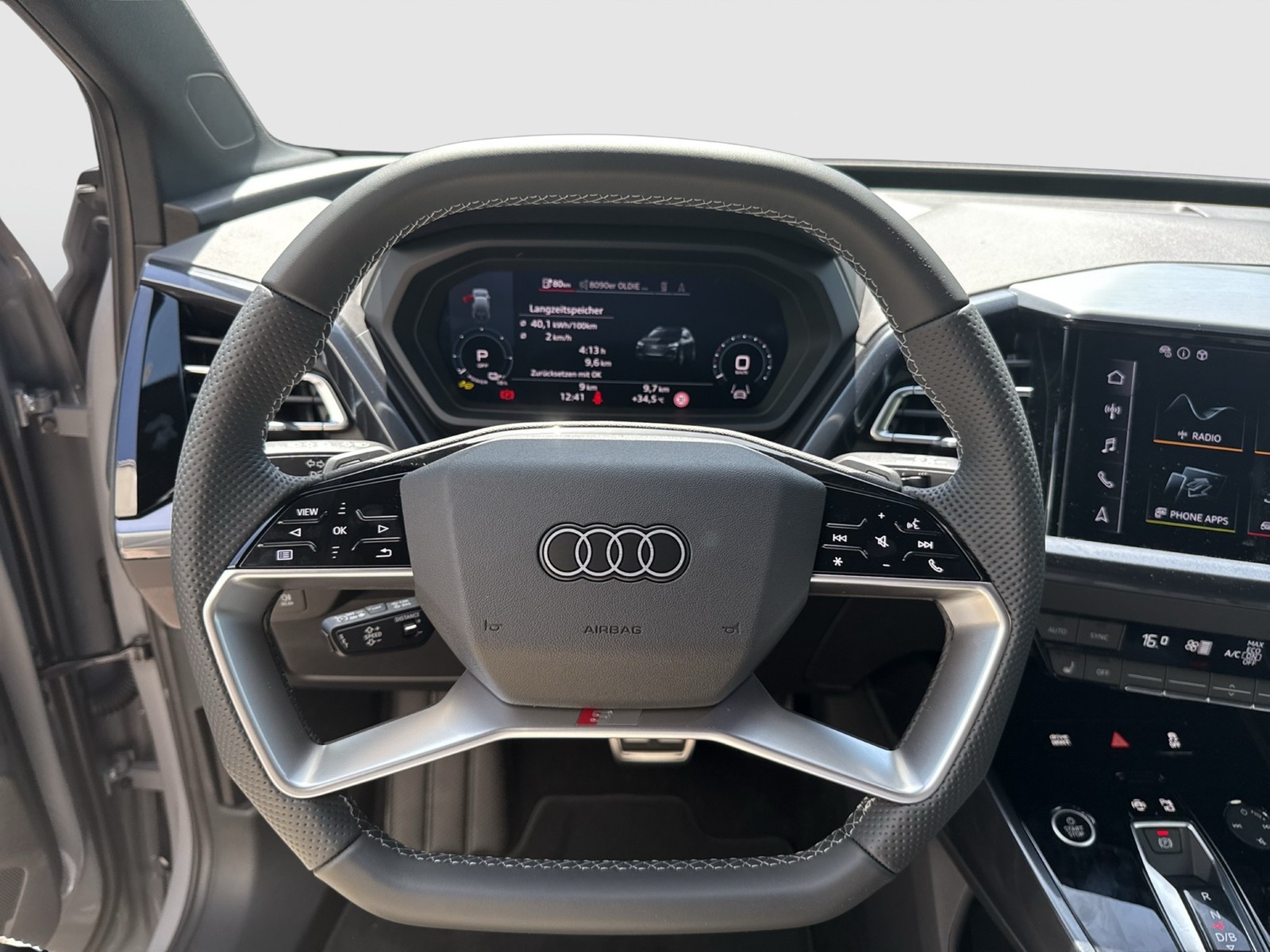 Audi Q4 e-tron 45 quattro S LINE BLACKPAK AHK LM20