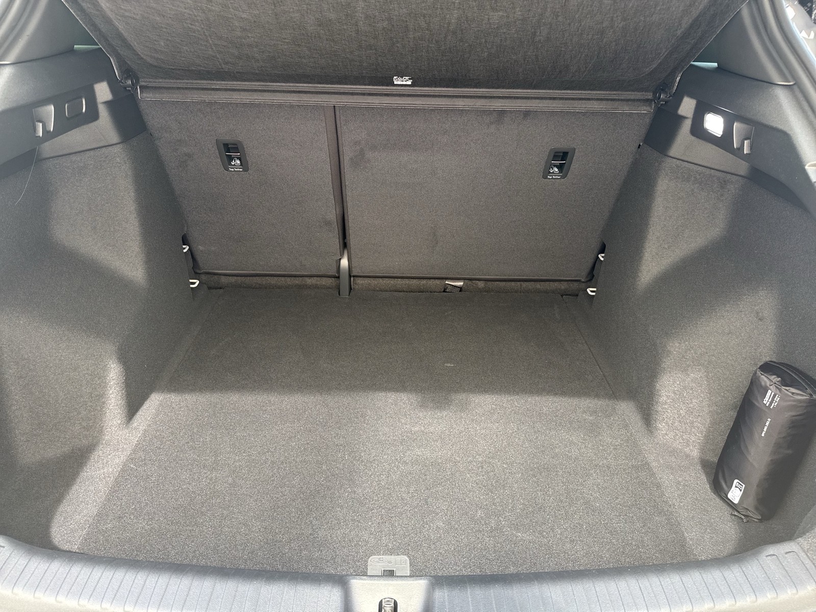 Audi Q4 e-tron 45 quattro S LINE BLACKPAK AHK LM20