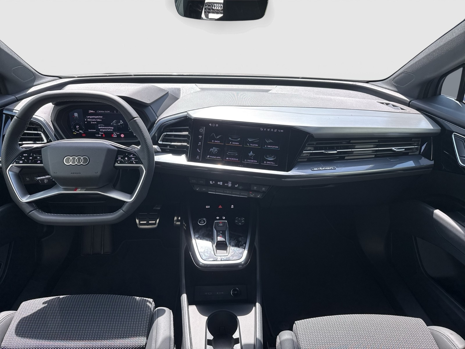 Audi Q4 e-tron 45 quattro S LINE BLACKPAK AHK LM20