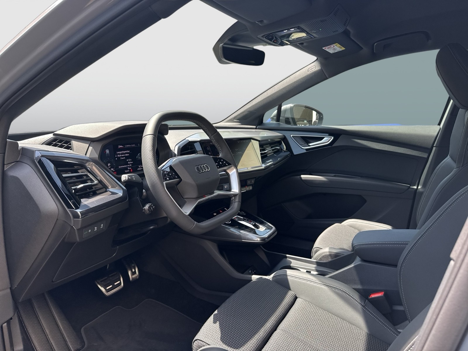 Audi Q4 e-tron 45 quattro S LINE BLACKPAK AHK LM20