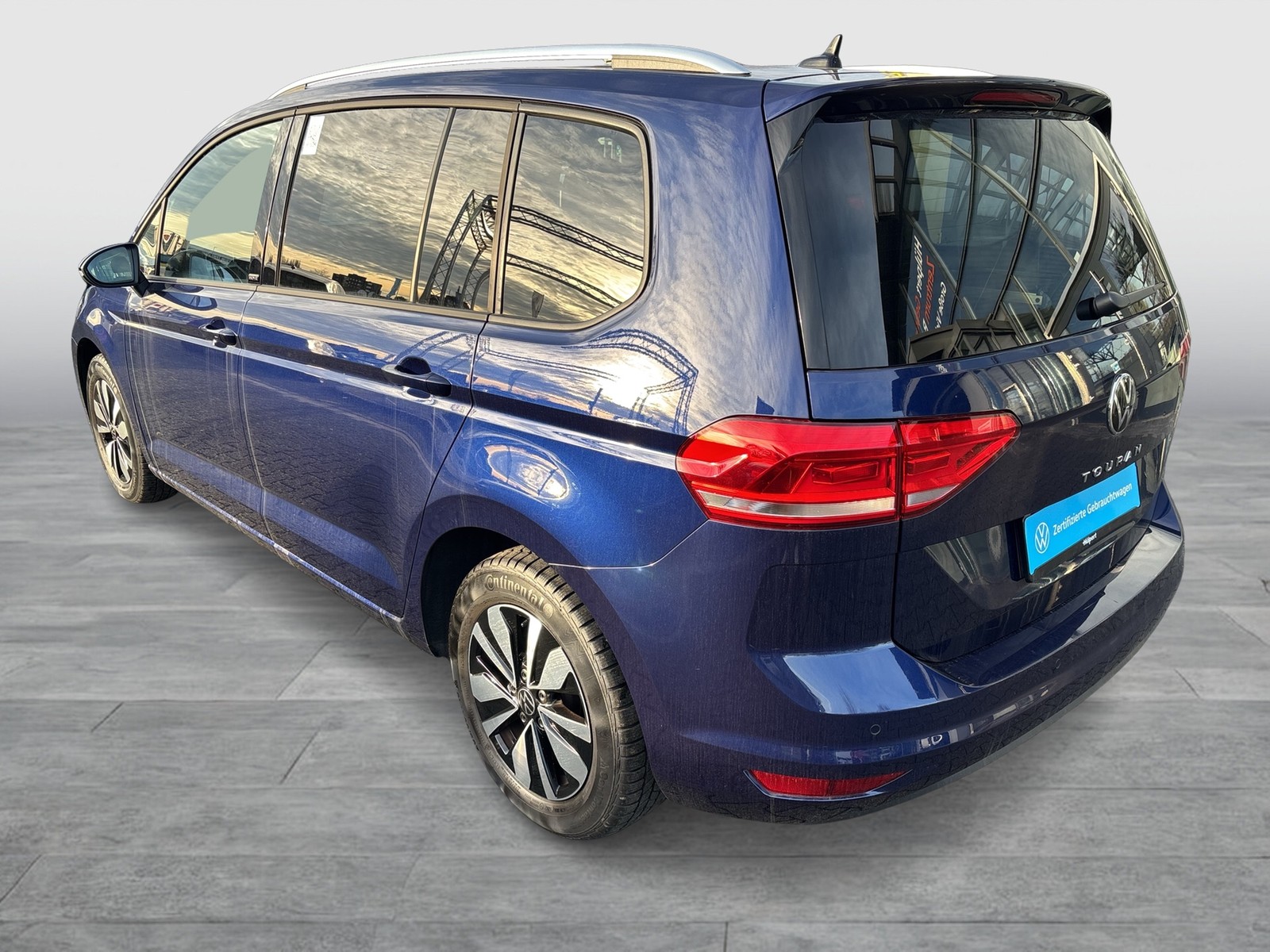 Volkswagen Touran 2.0 MOVE NAVI SITZHZG CAM ALU
