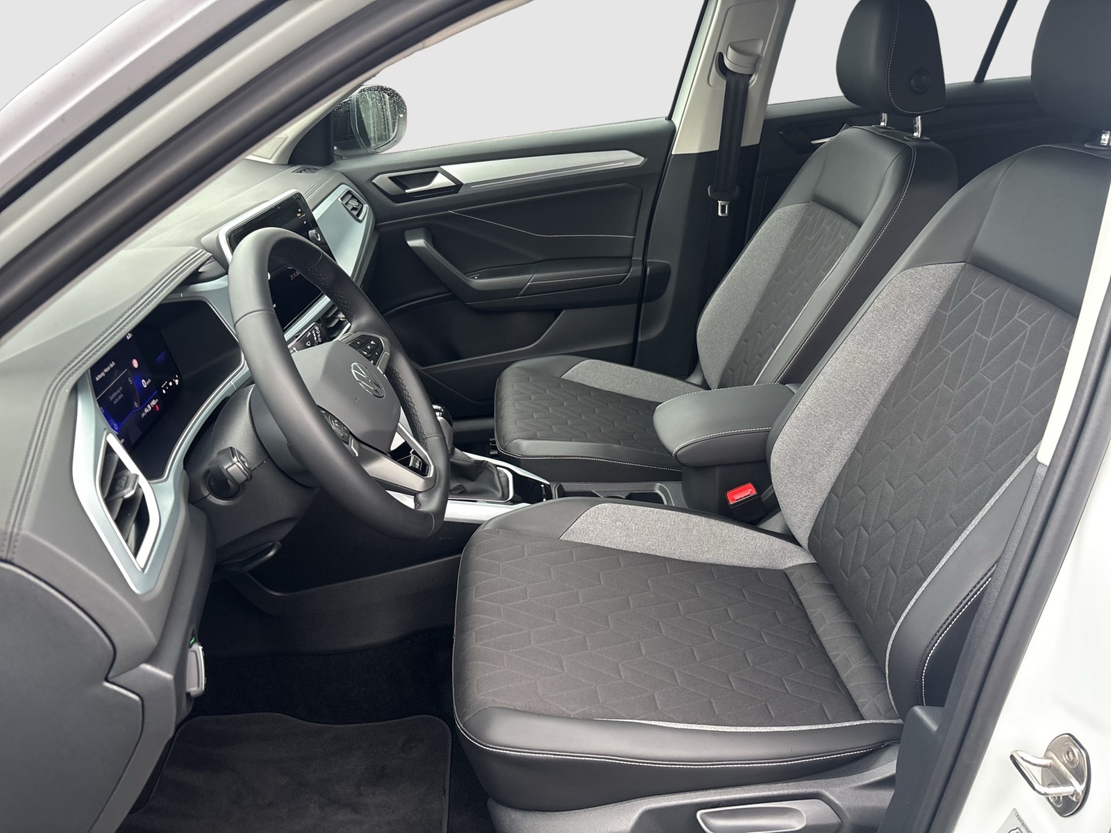 Volkswagen T-Roc 2.0 GOAL ACC SITZHEIZUNG KAMERA LED+ AHK