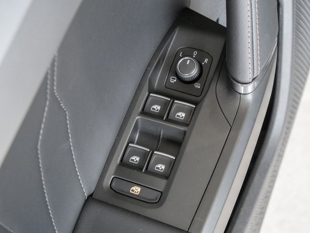 Cupra Leon ST 1.5 eTSI BEATS KAMERA ALU18 eKLAPPE NAVI