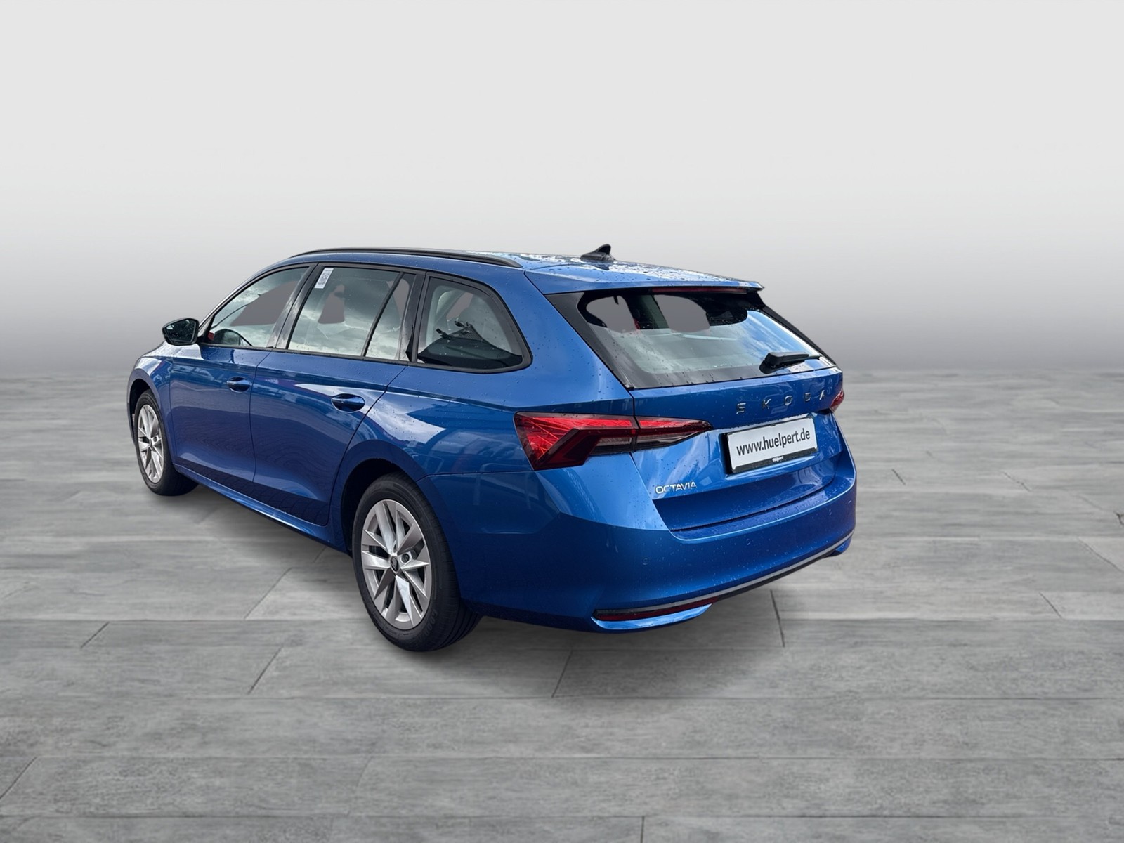 Skoda Octavia Combi 1.5 e-TEC SELECTION AHK CARPLAY