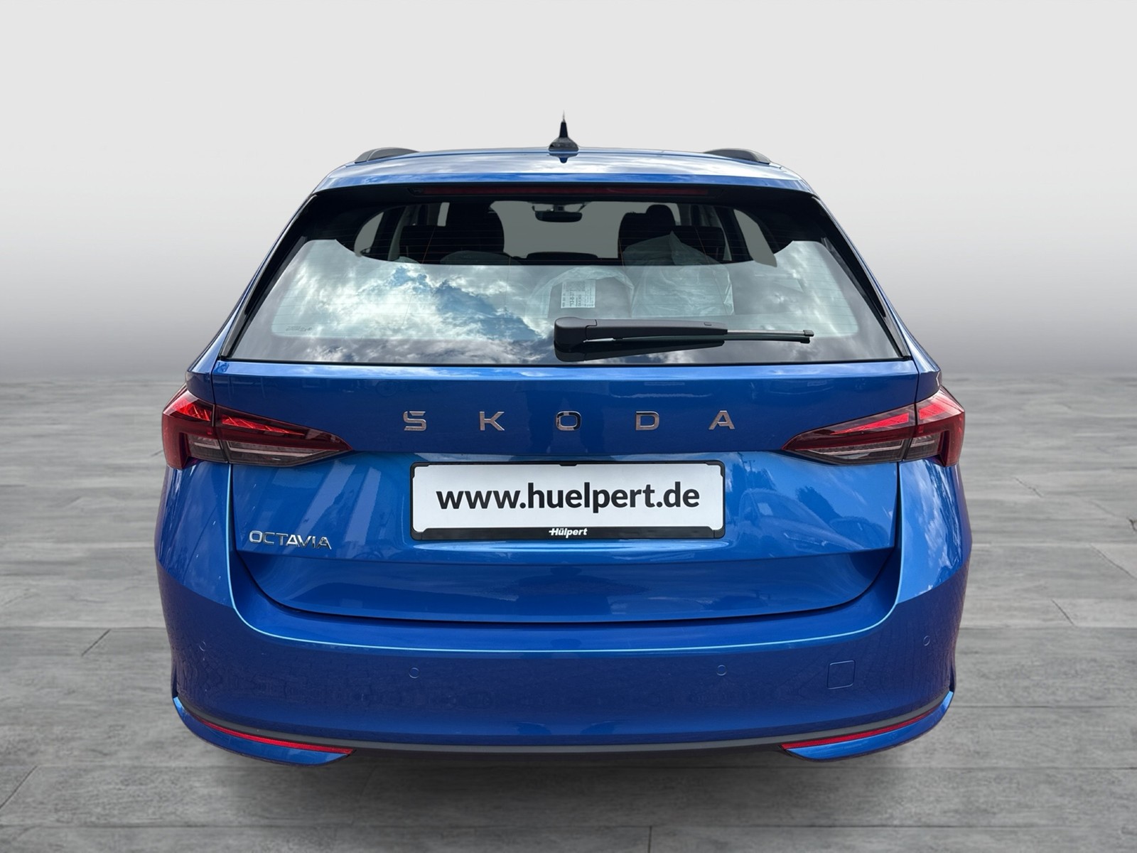 Skoda Octavia Combi 1.5 e-TEC SELECTION AHK CARPLAY