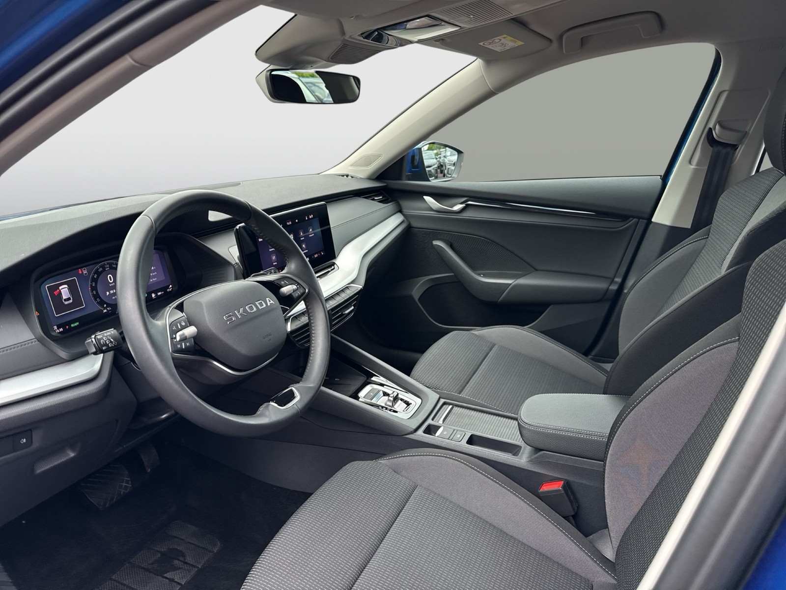 Skoda Octavia Combi 1.5 e-TEC SELECTION AHK CARPLAY