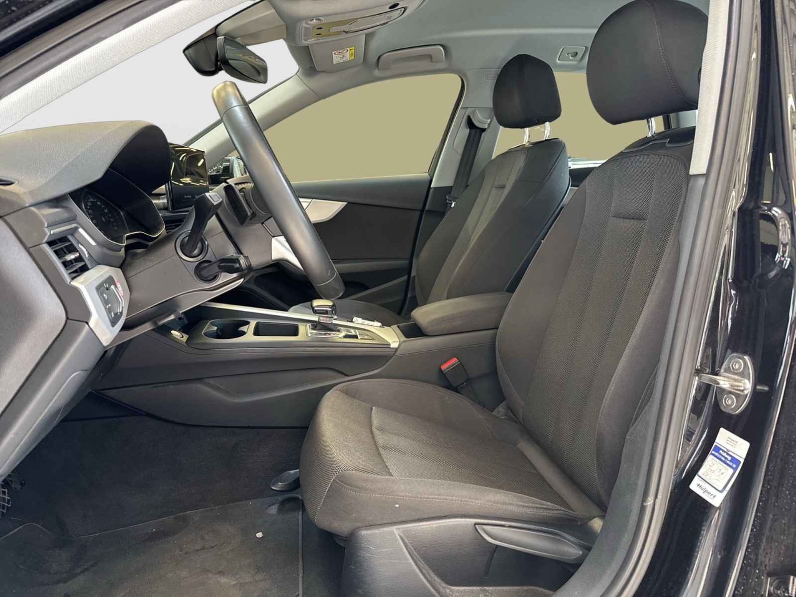 Audi A4 Avant 30 NAVI+ SITZHEIZUNG ALU