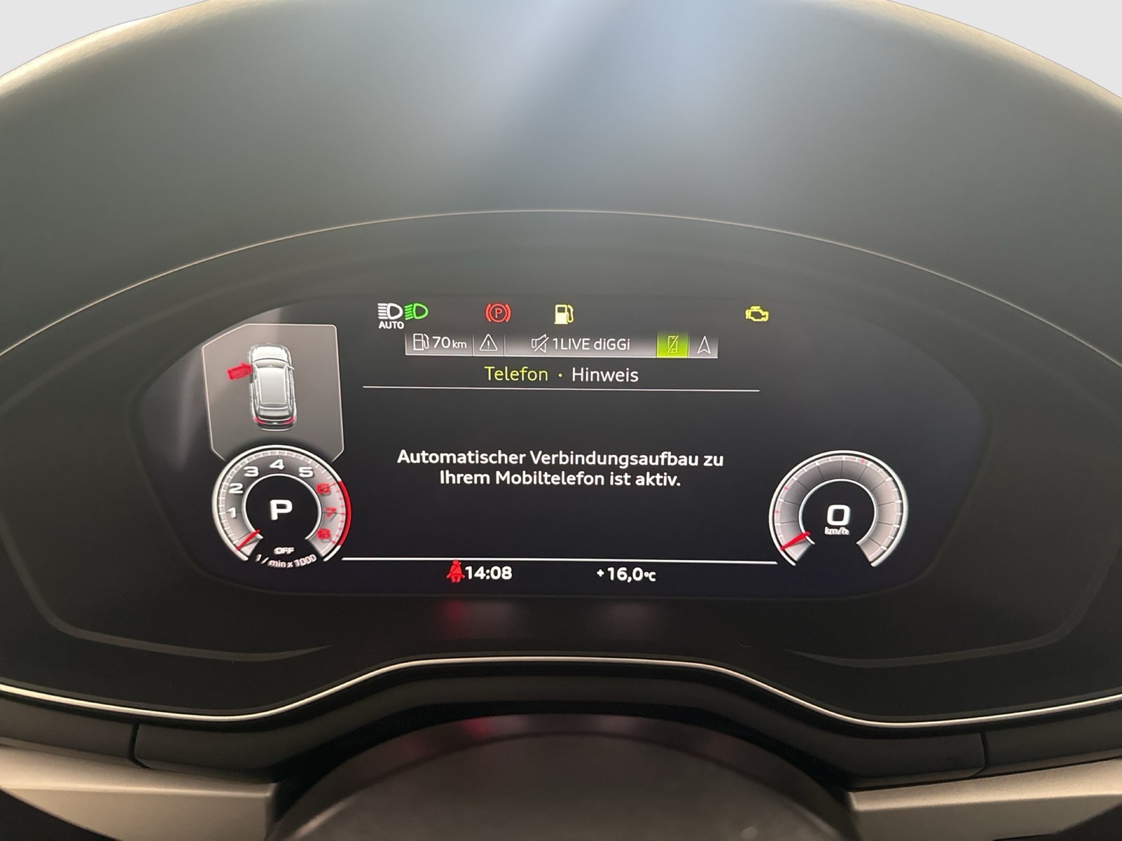 Audi A4 Avant 35 S LINE AHK ALU18 eKLAPPE NAVI+