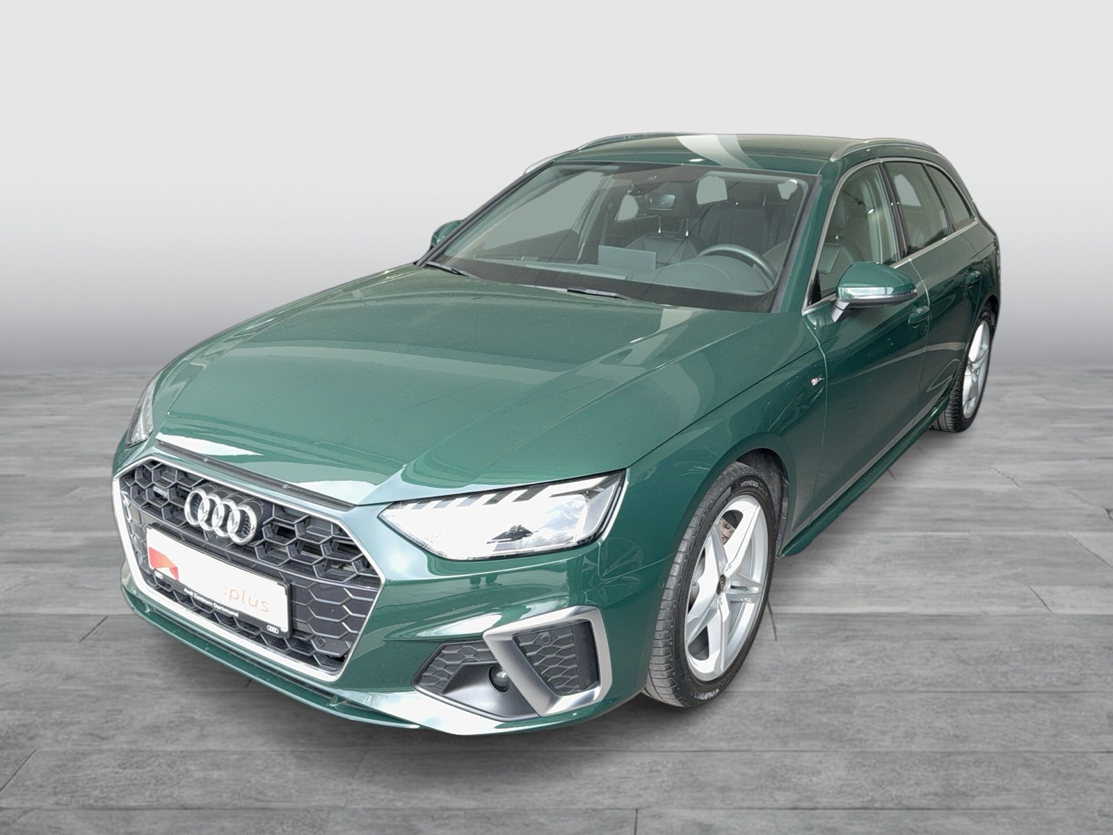 Audi A4 Avant 40 quattro S LINE AHK 360CAM LM18 NAVI+