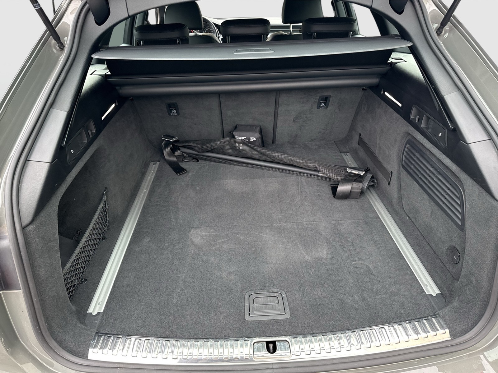 Audi A6 Avant 50 quattro sport LEDER eKLAPPE HeadUp KAMERA