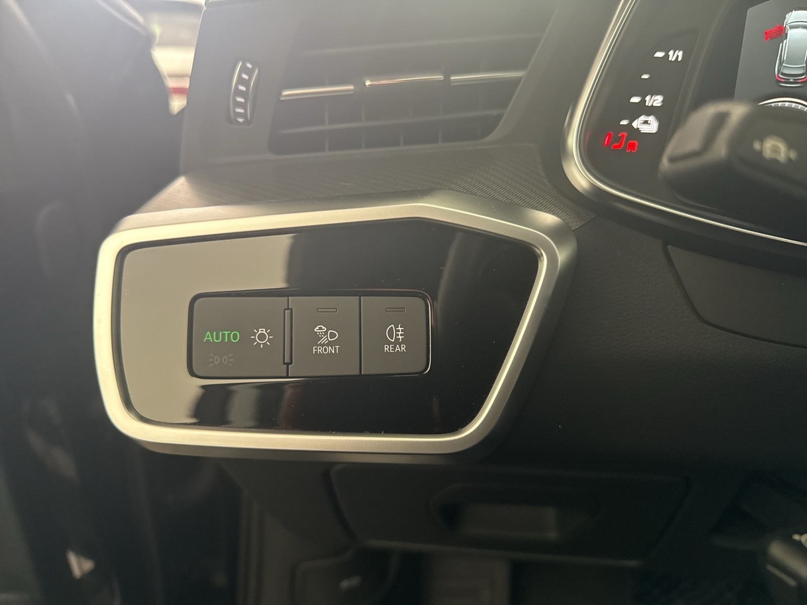 Audi A6 Avant 50 quattro HYBRID sport 360CAM ACC LM18