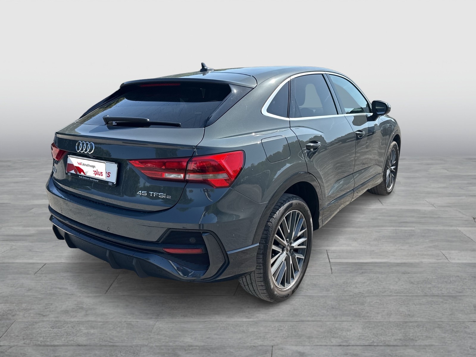 Audi Q3 Sportback 45 HYBRID KAMERA ACC ALU19 NAVI+