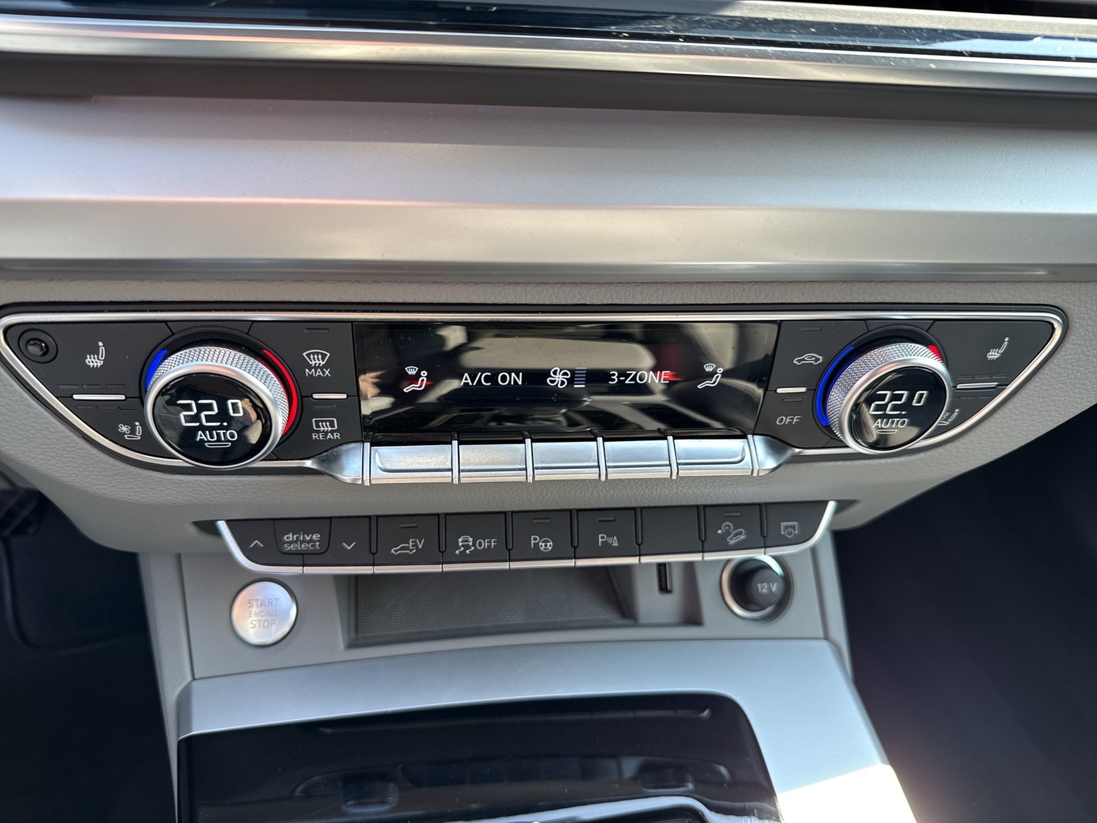 Audi Q5 55 quattro HYBRID S LINE PANO 360°CAM LM19
