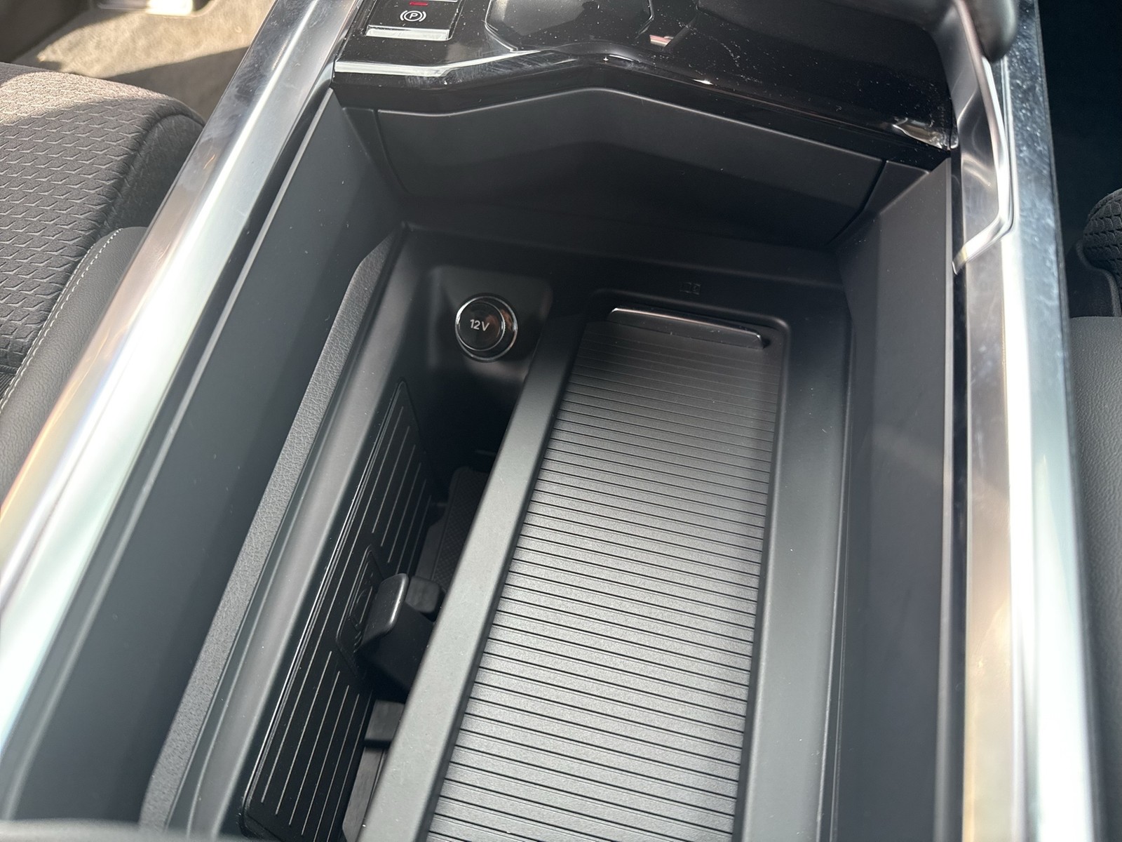 Audi e-tron 55 quattro S LINE BLACKPAK NACHTSICHT ALU21"