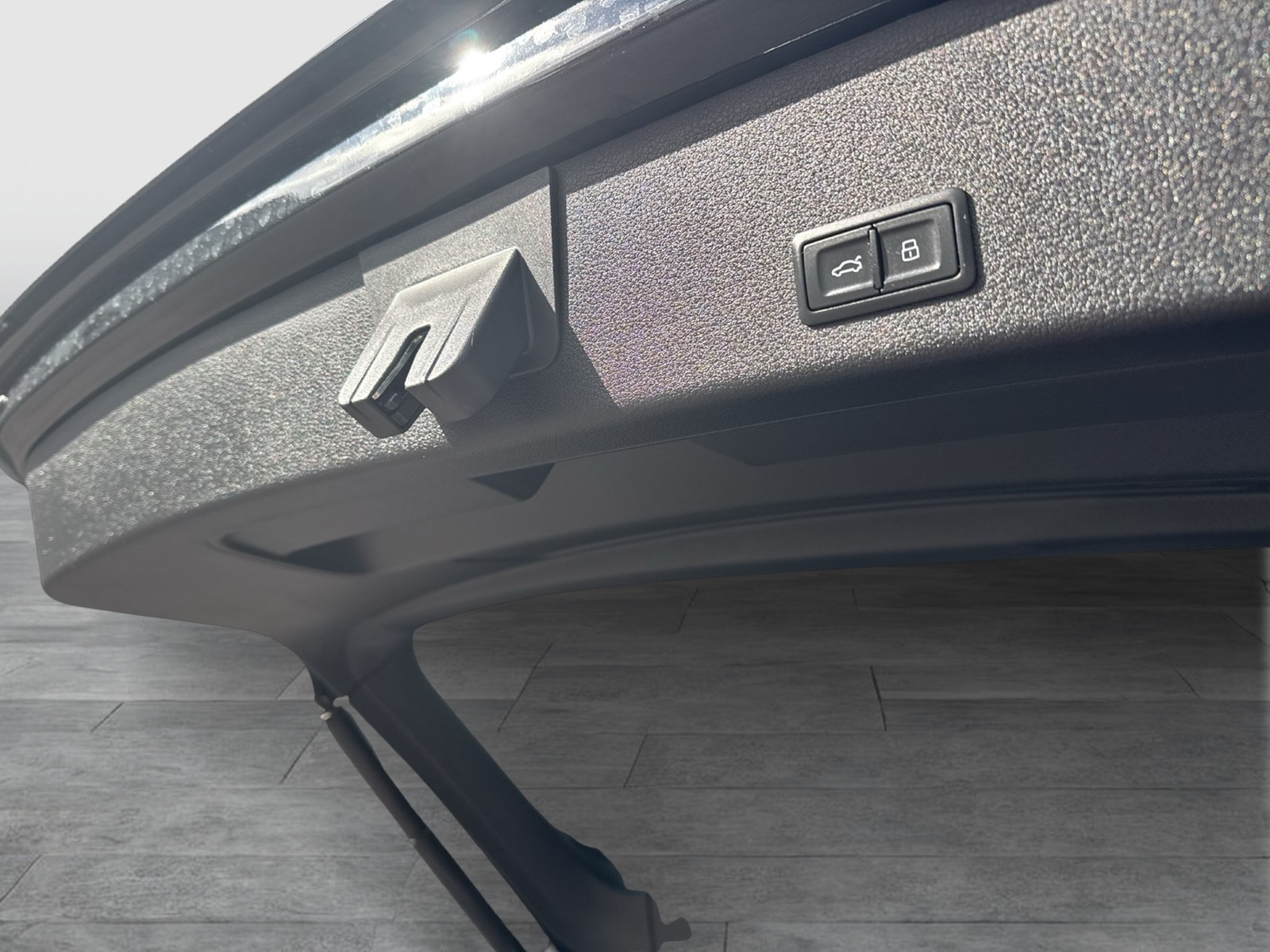 Audi e-tron 55 quattro S LINE BLACKPAK NACHTSICHT ALU21"