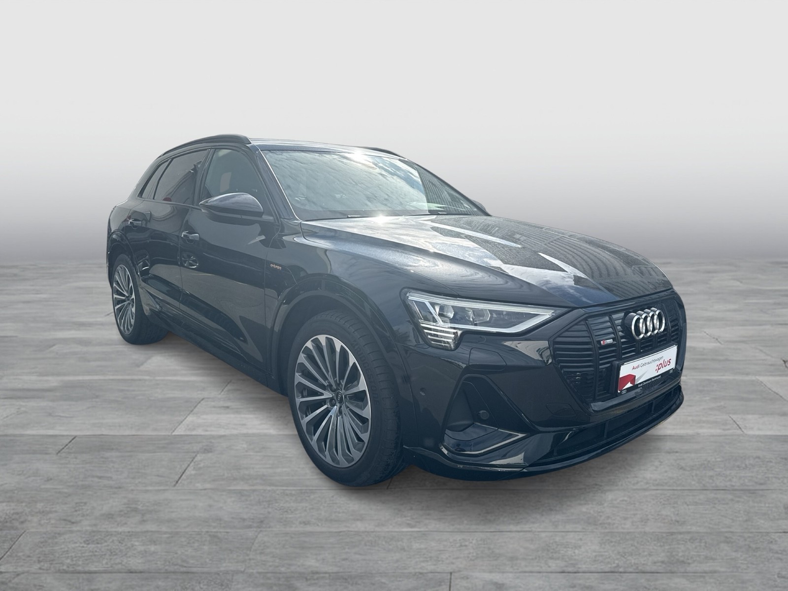 Audi e-tron 55 quattro S LINE BLACKPAK NACHTSICHT ALU21"