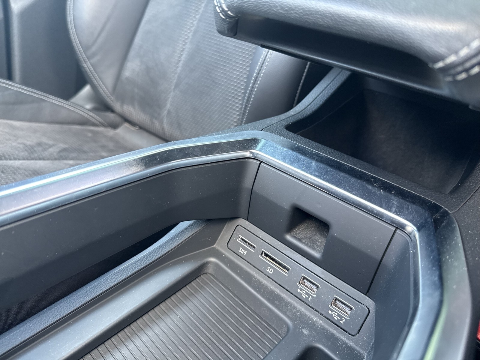 Audi e-tron Sportback 50 quattro S LINE PANO B&O AHK